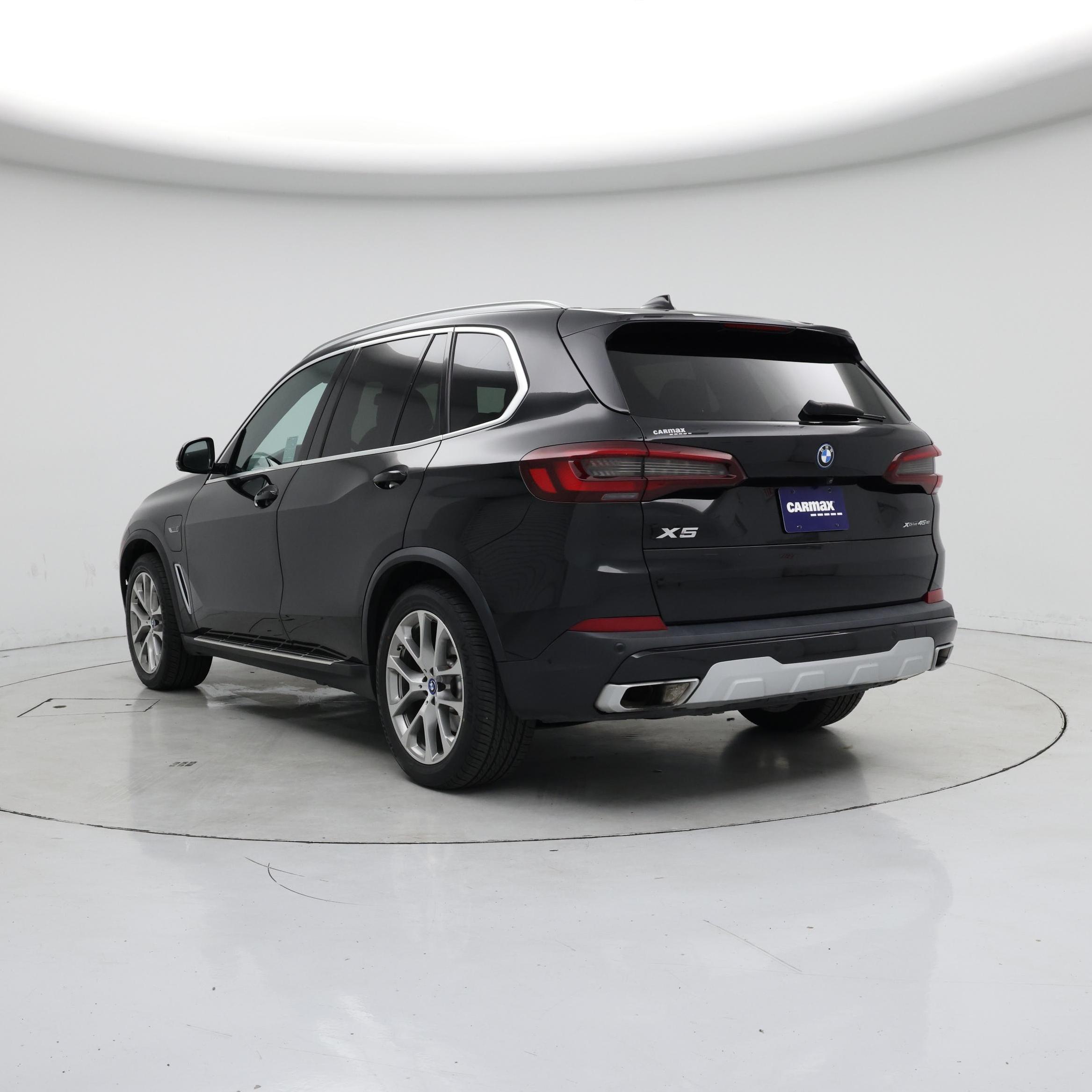 Thumbnail: 2023 BMW X5 - 2