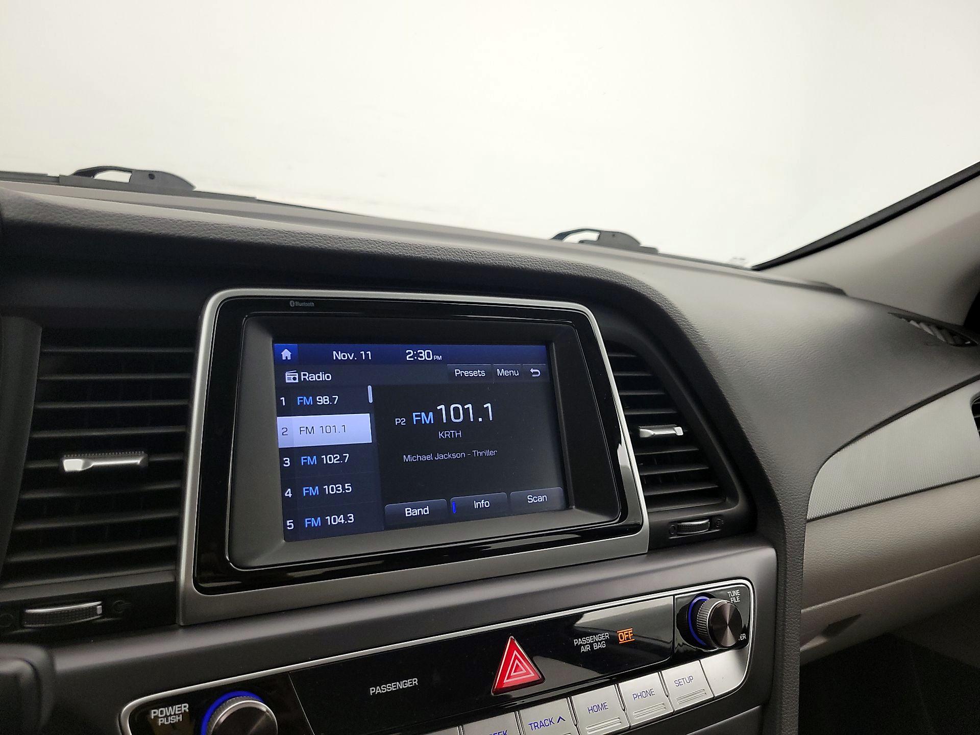 Thumbnail: 2018 Hyundai Sonata - 15