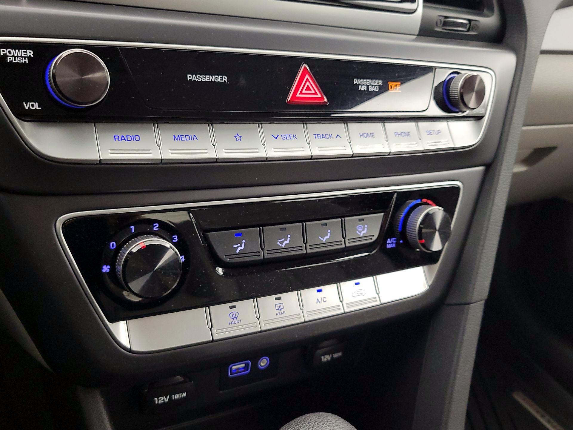 Thumbnail: 2018 Hyundai Sonata - 16