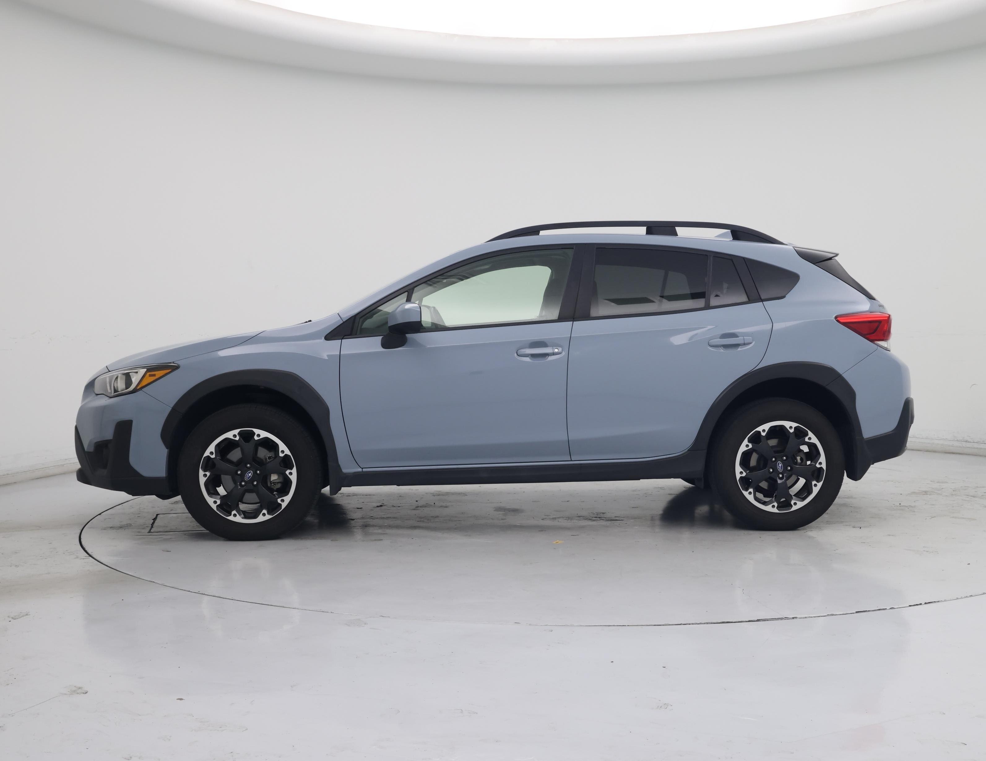 Thumbnail: 2021 Subaru Crosstrek - 3