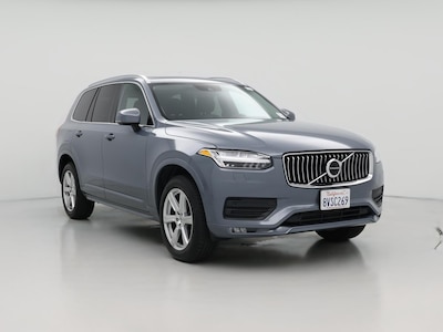 2020 Volvo XC90 T6 Momentum