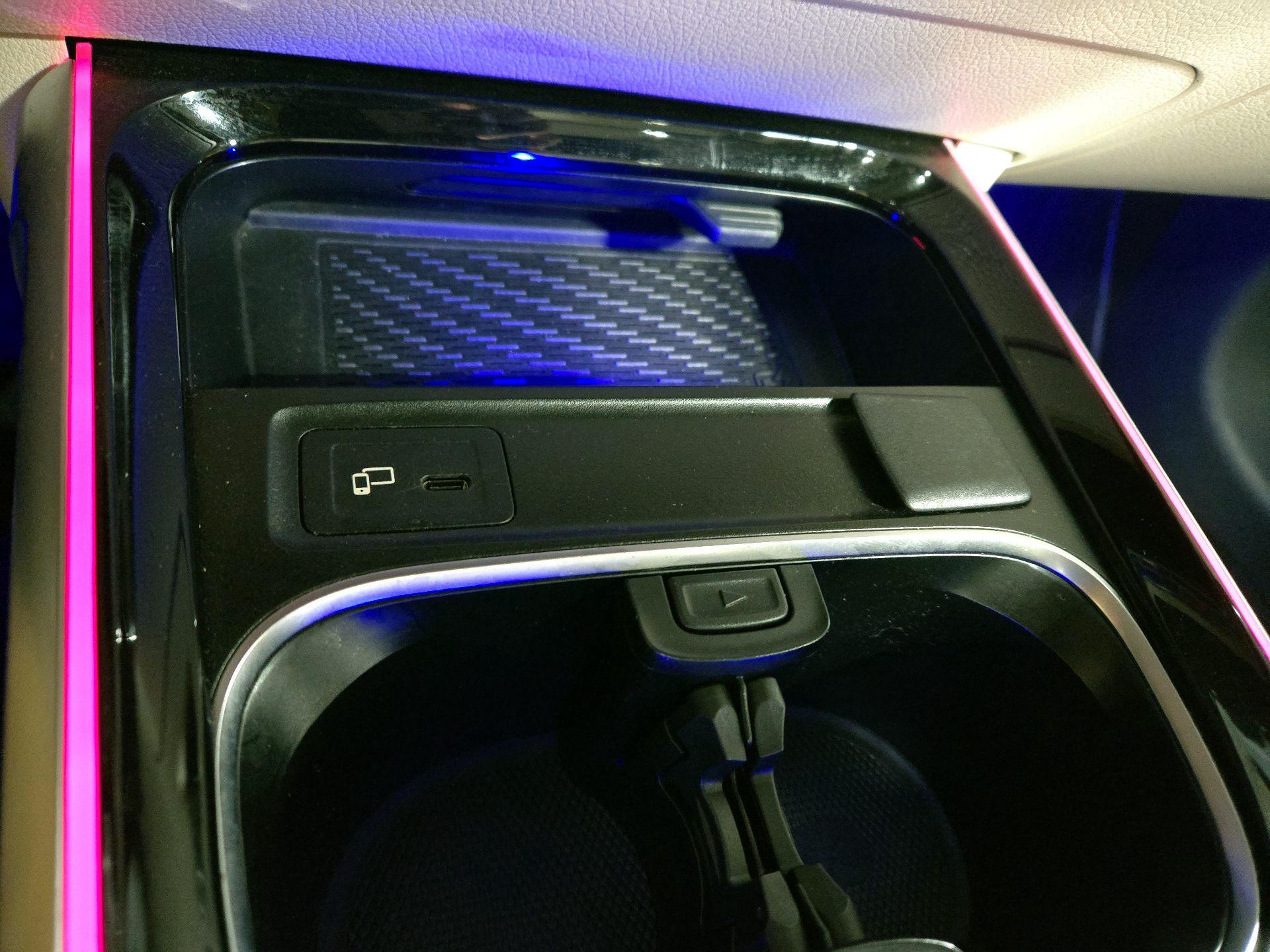 Thumbnail: 2021 Mercedes-Benz GLB - 19