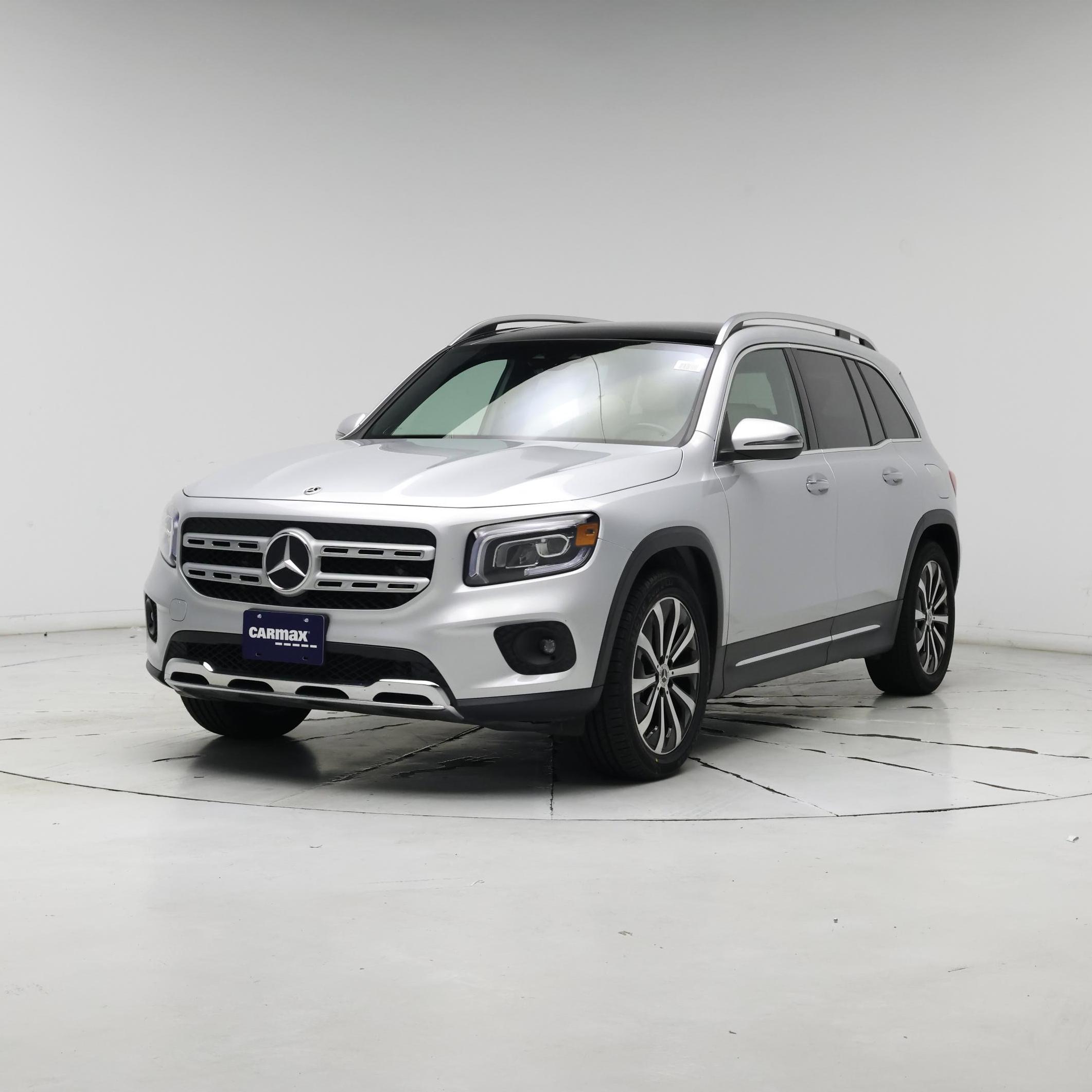 Thumbnail: 2021 Mercedes-Benz GLB - 4