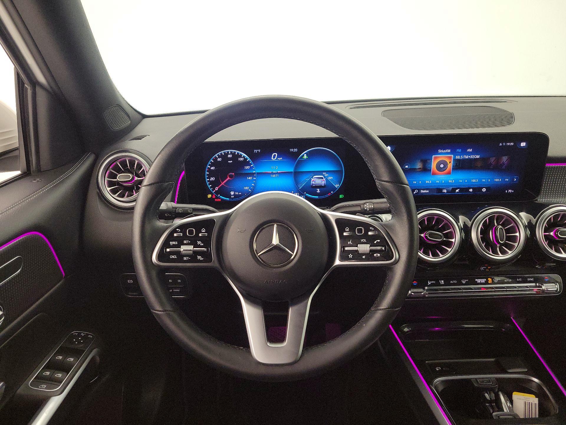 Thumbnail: 2022 Mercedes-Benz GLB - 10