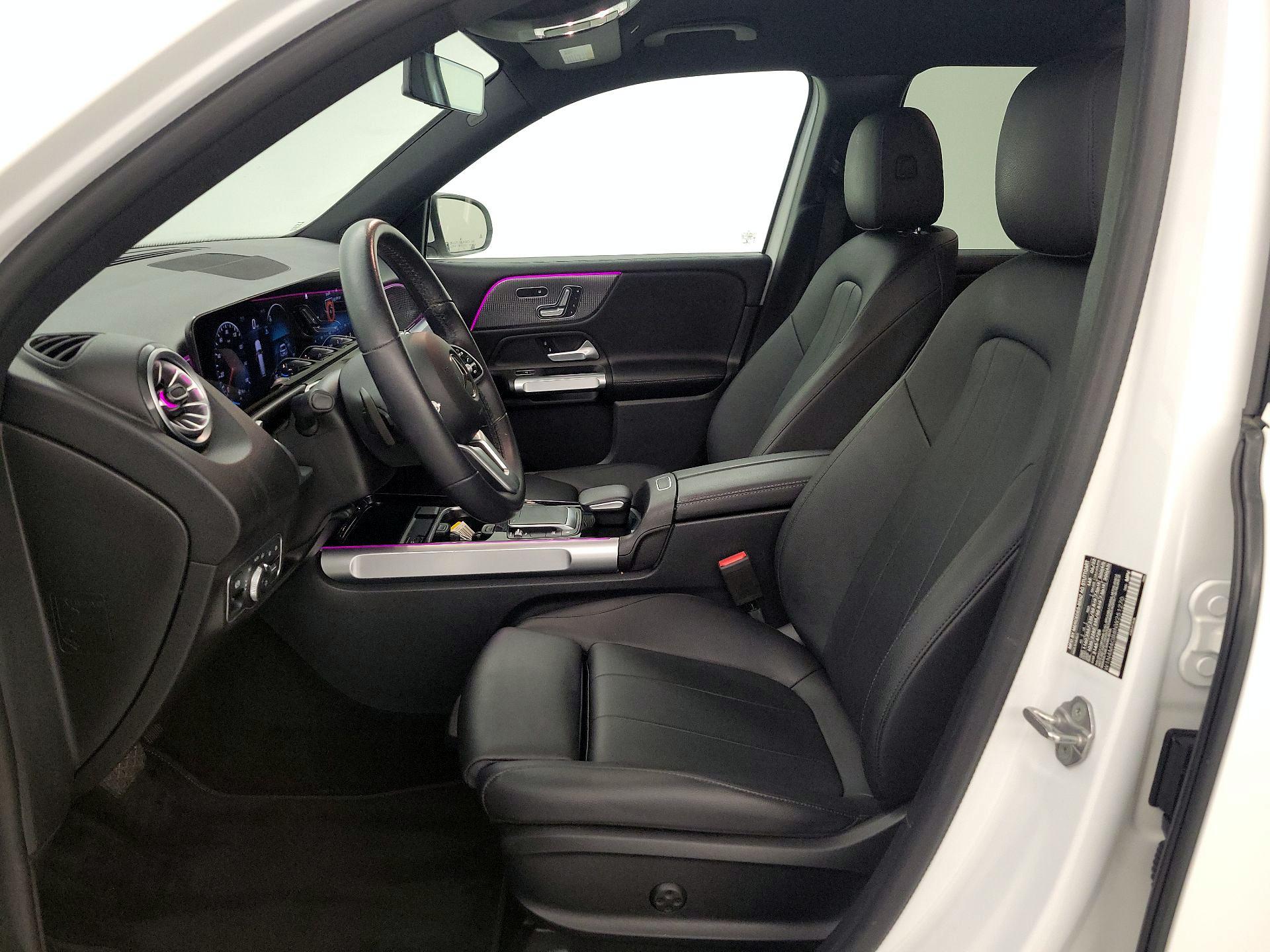 Thumbnail: 2022 Mercedes-Benz GLB - 11