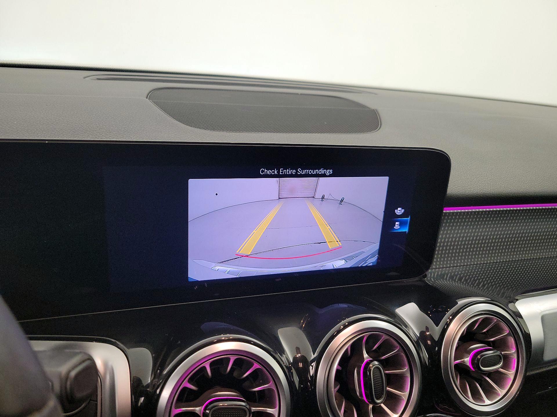 Thumbnail: 2022 Mercedes-Benz GLB - 14