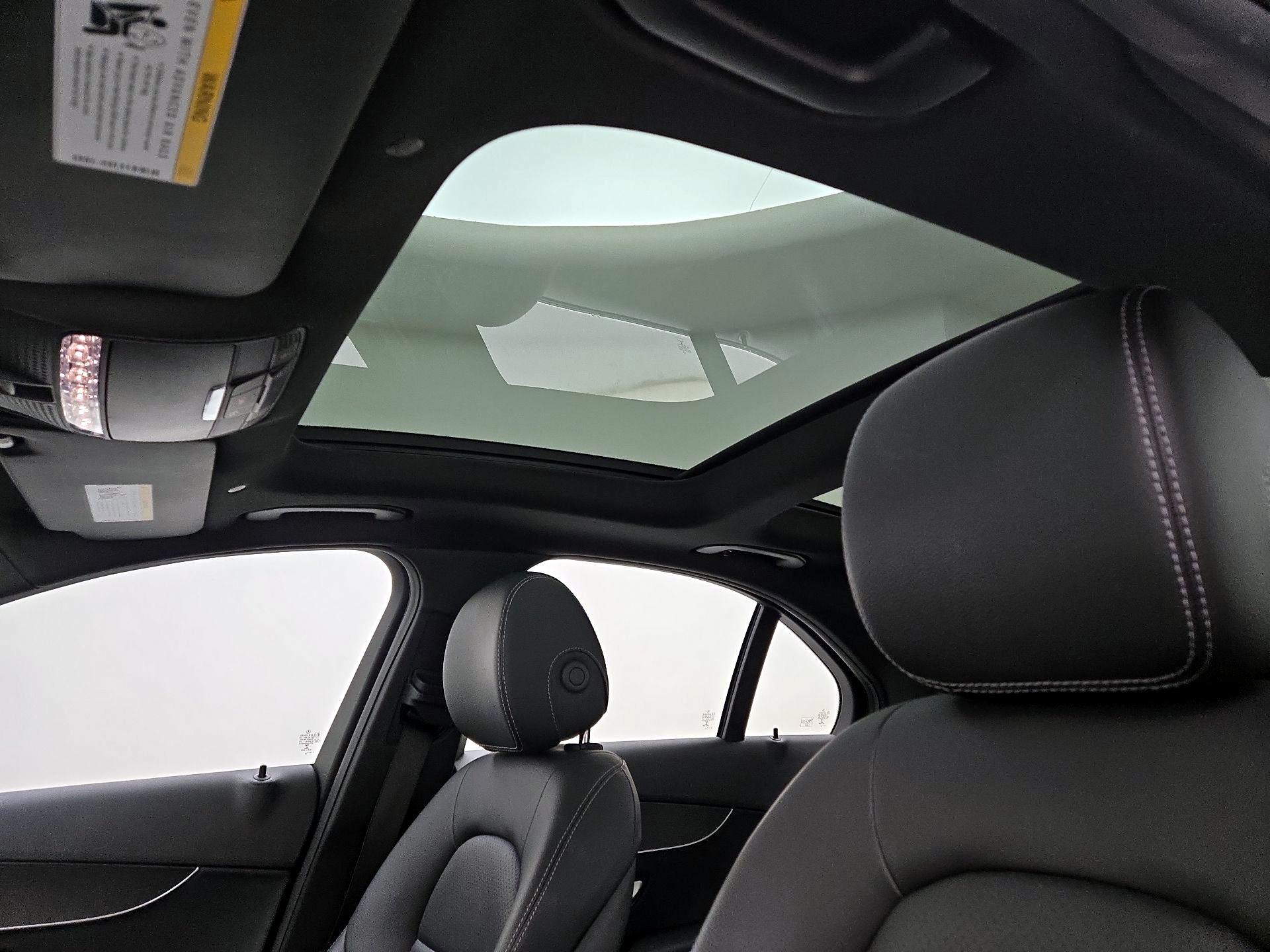 Thumbnail: 2021 Mercedes-Benz C-Class - 19