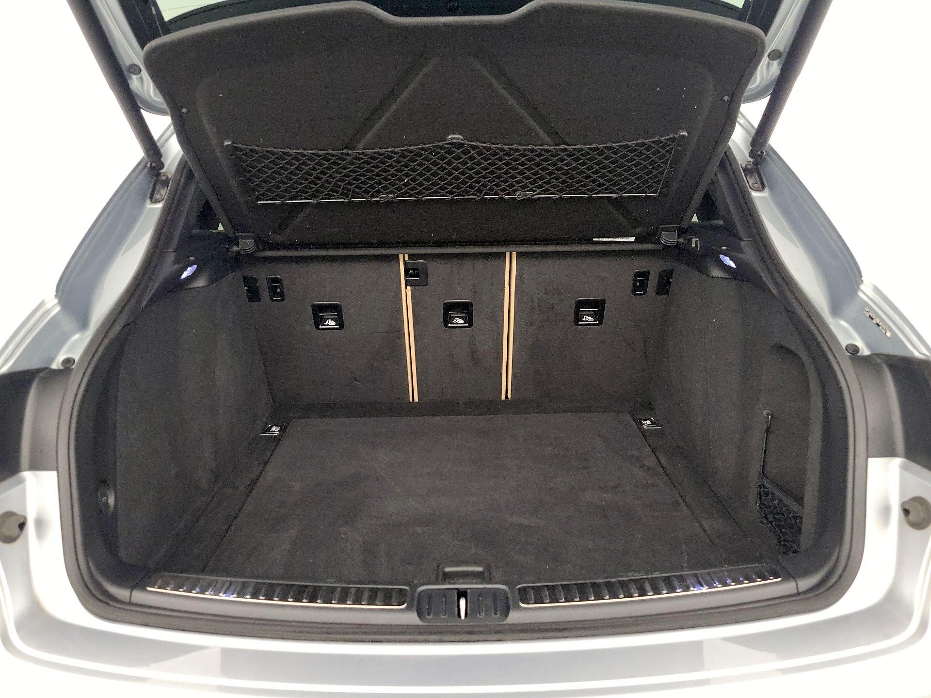 Thumbnail: 2022 Porsche Macan - 20