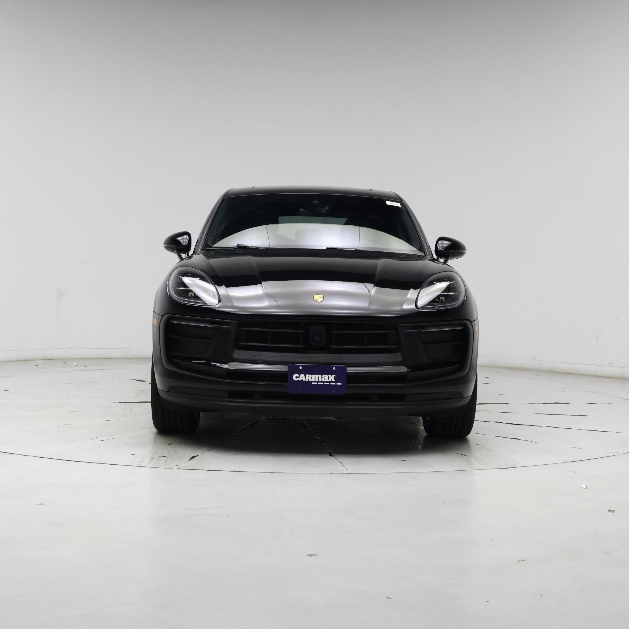 Thumbnail: 2023 Porsche Macan - 5