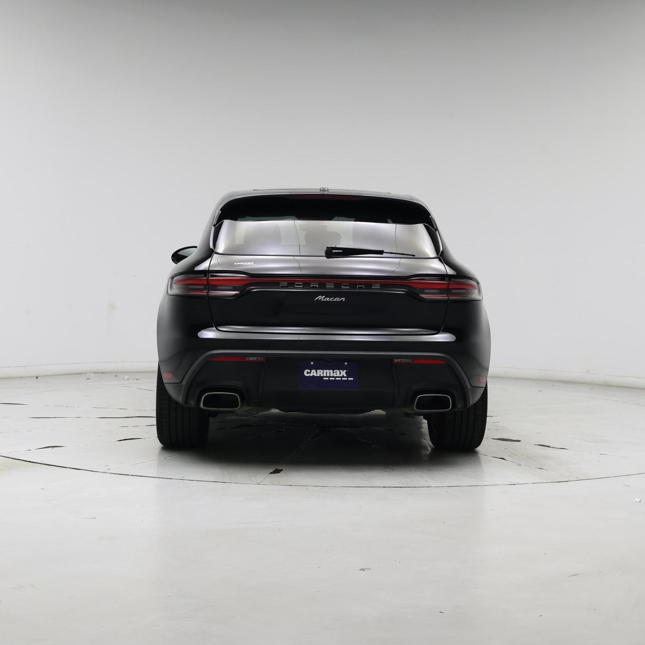 Thumbnail: 2023 Porsche Macan - 6