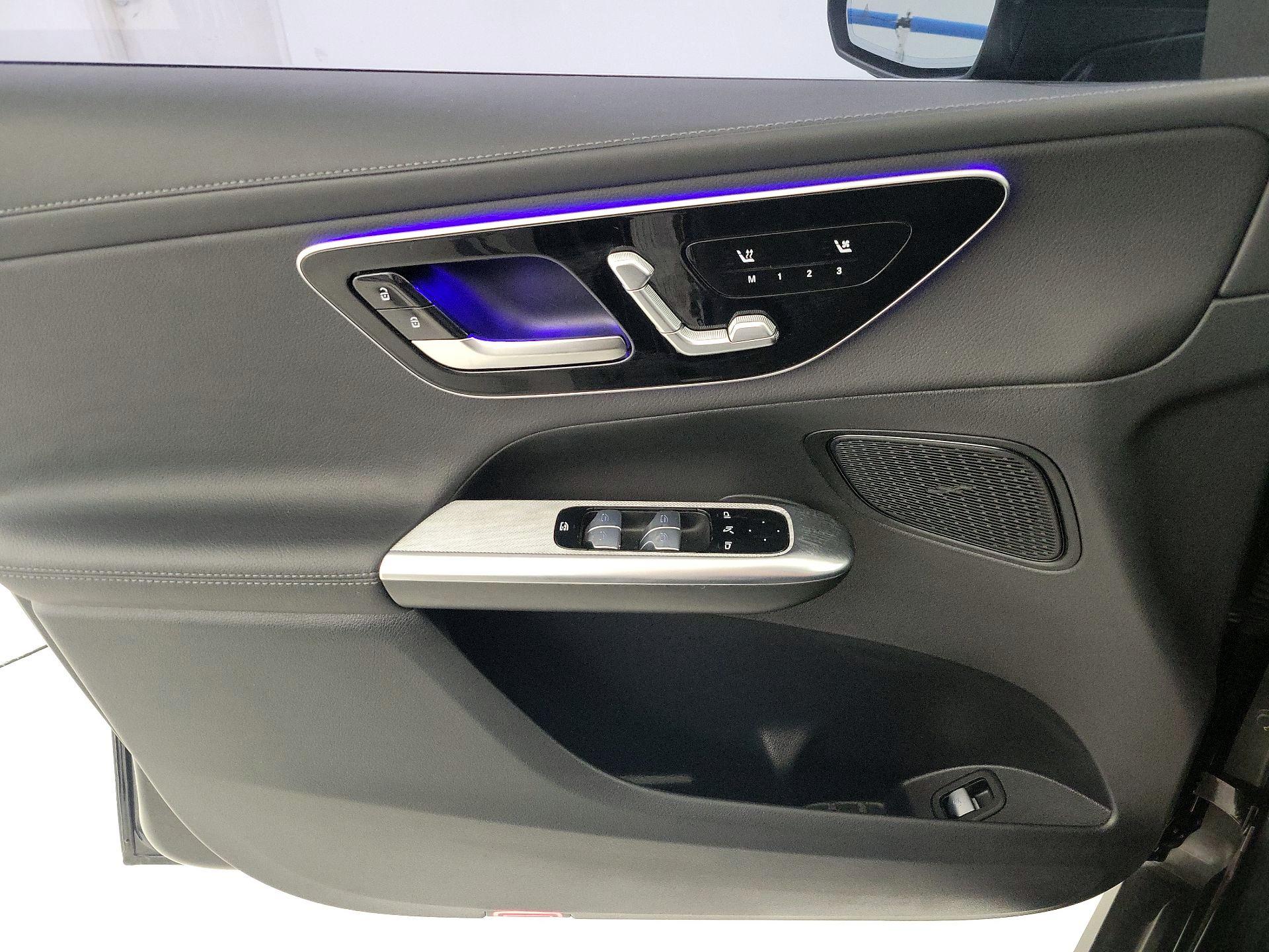 Thumbnail: 2024 Mercedes-Benz GLC - 12