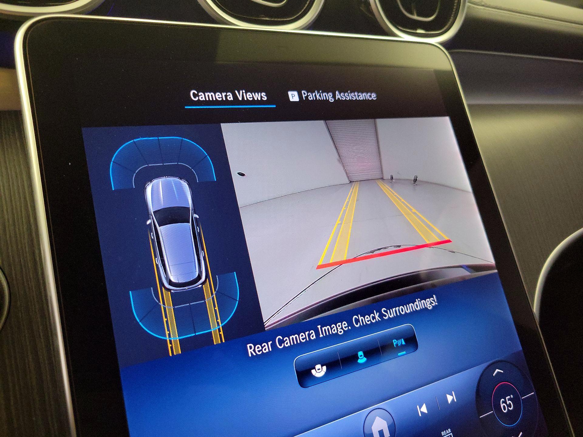 Thumbnail: 2024 Mercedes-Benz GLC - 15