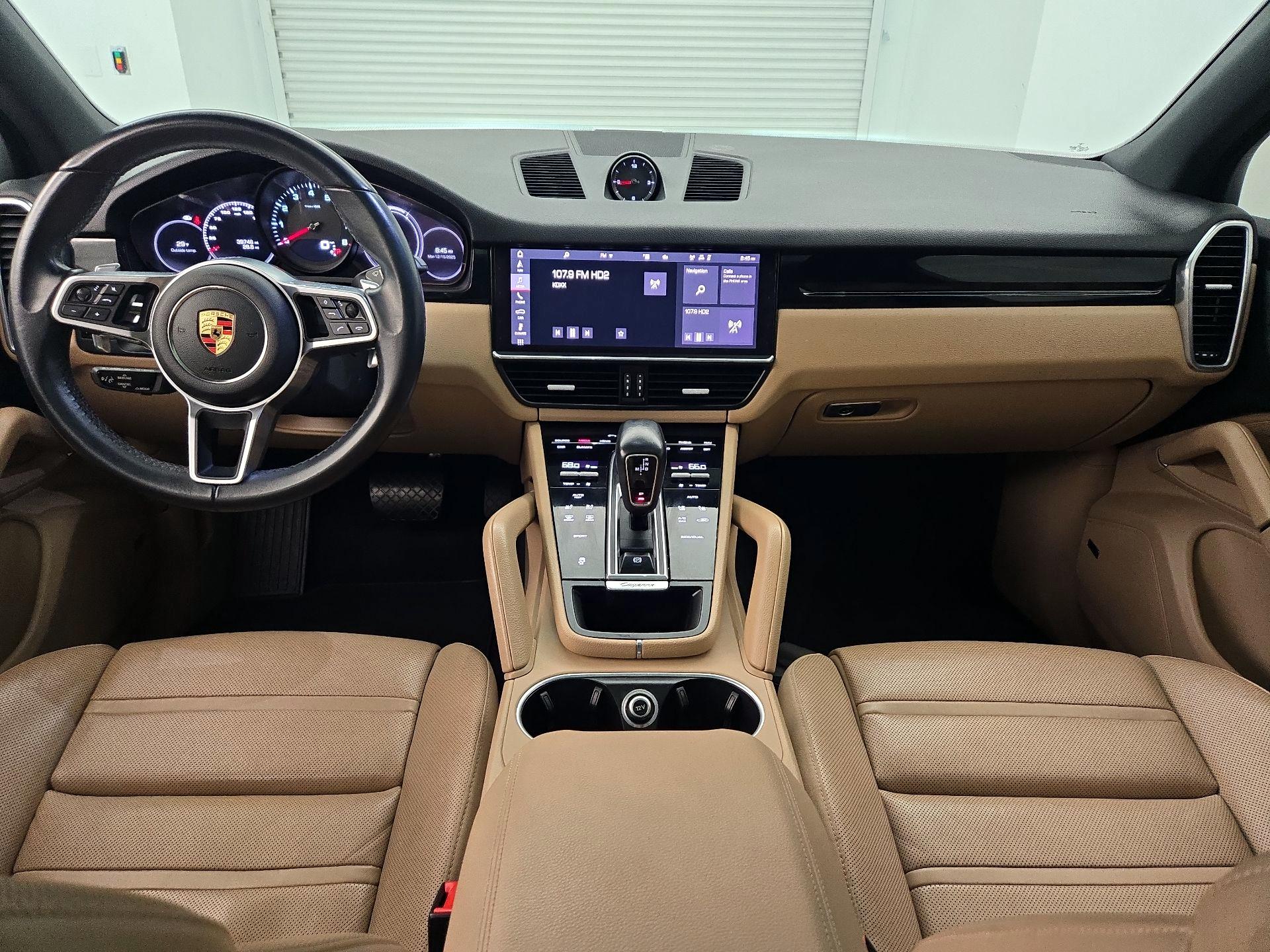 Thumbnail: 2021 Porsche Cayenne - 9