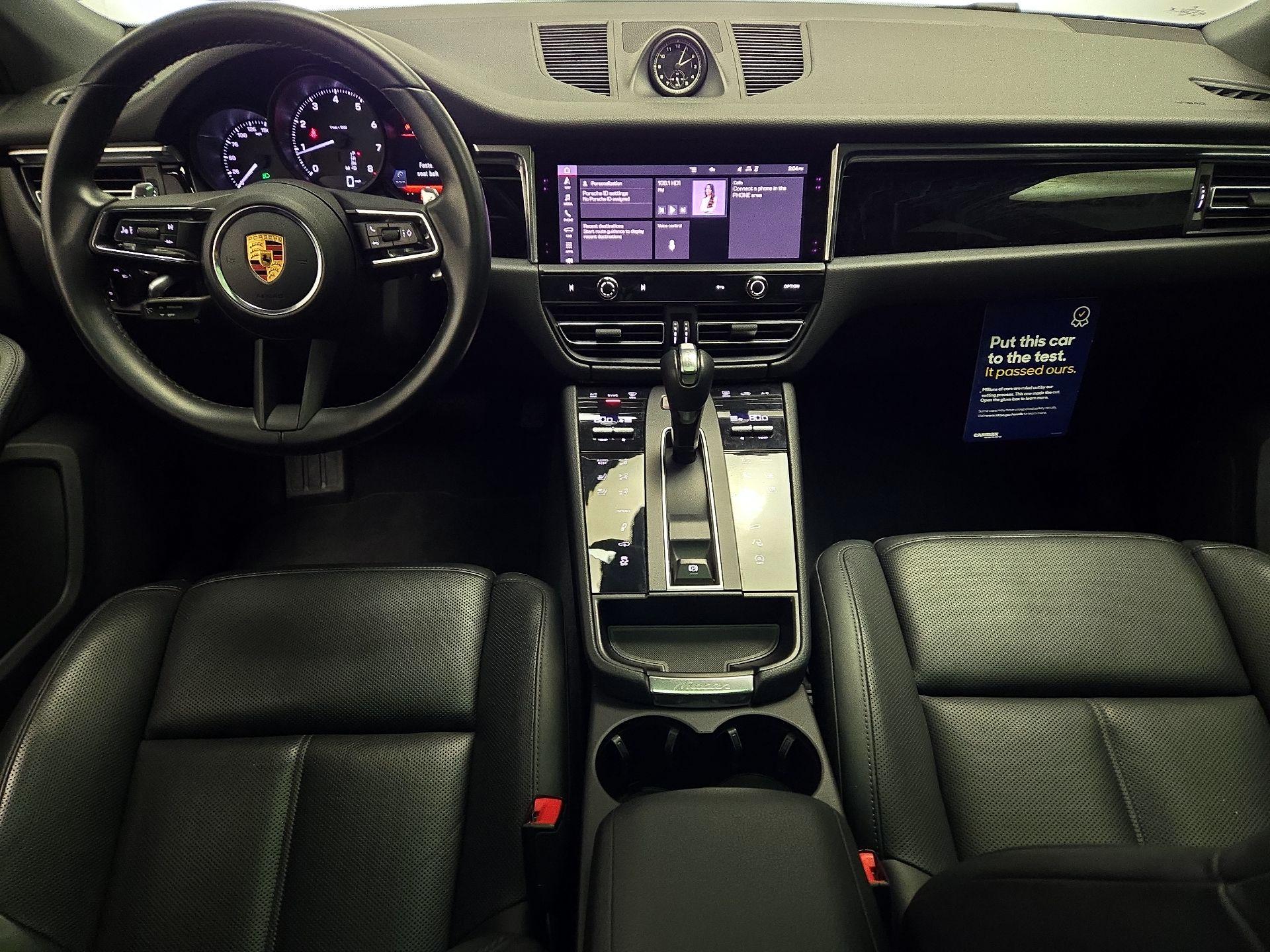 Thumbnail: 2022 Porsche Macan - 9