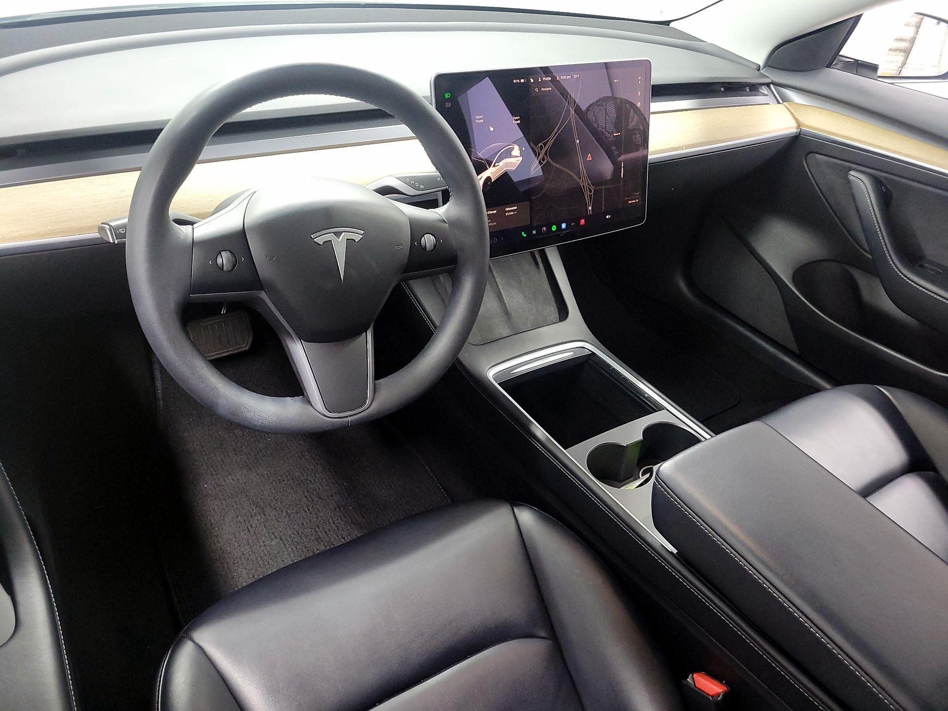 Thumbnail: 2021 Tesla Model 3 - 9