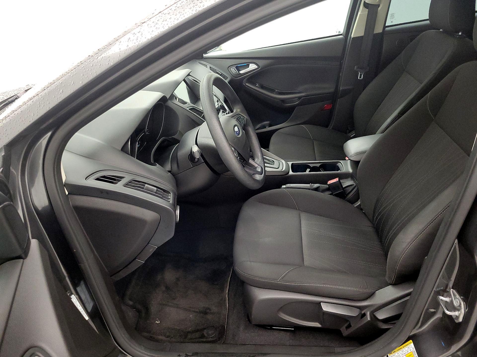 Thumbnail: 2017 Ford Focus - 11