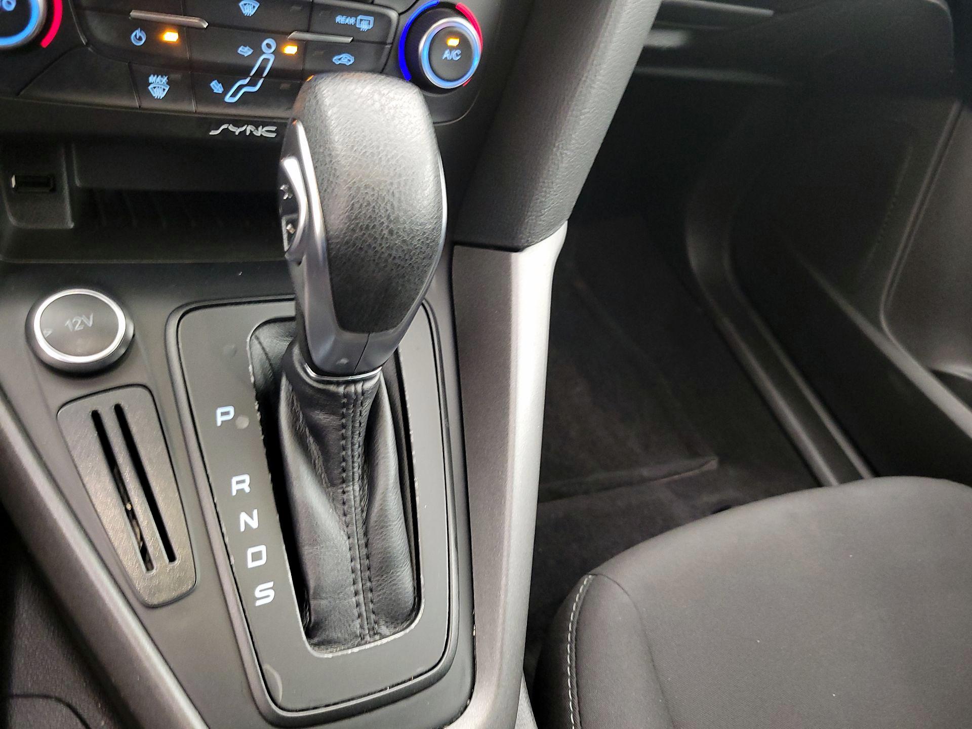 Thumbnail: 2017 Ford Focus - 17