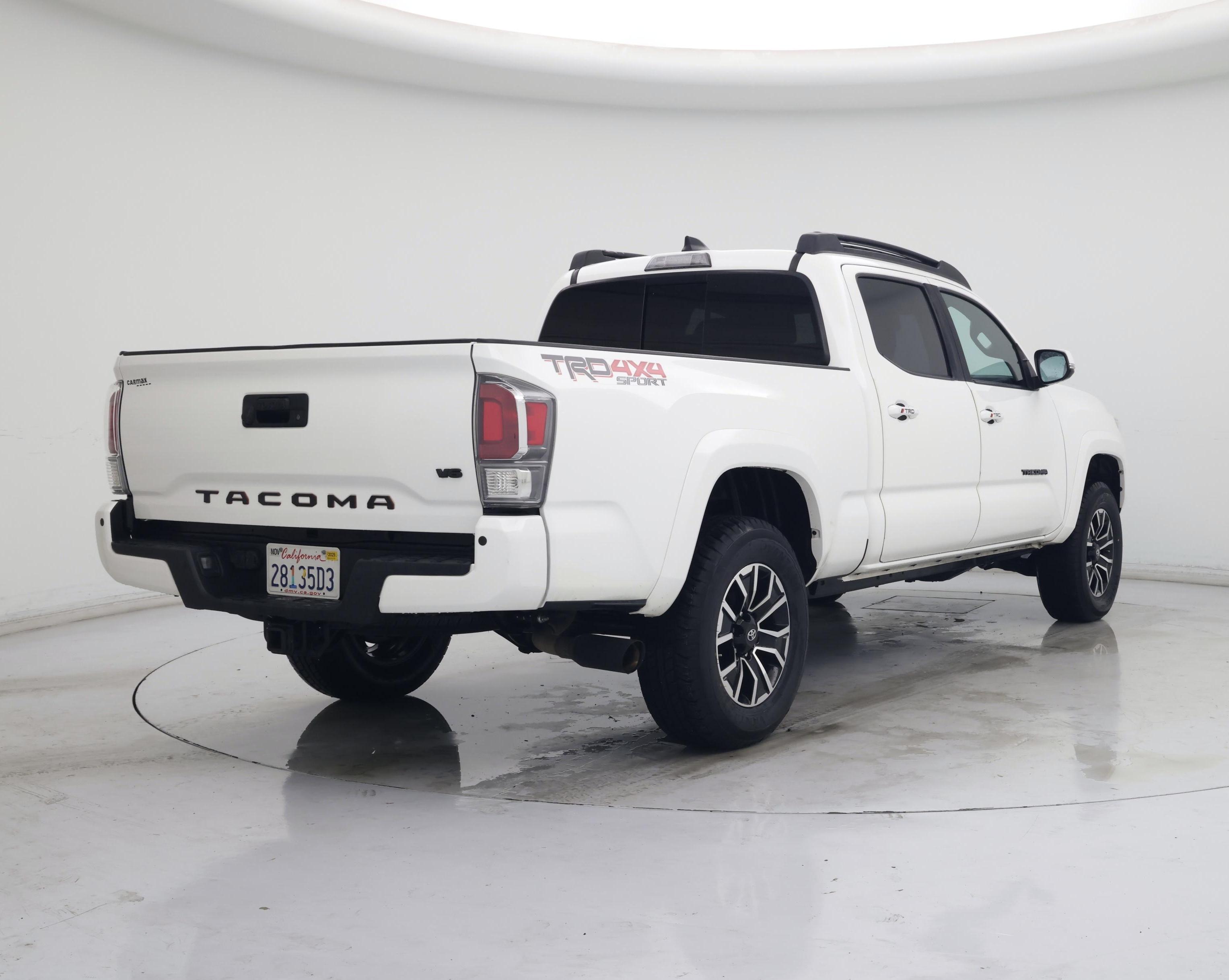 Thumbnail: 2021 Toyota Tacoma - 8