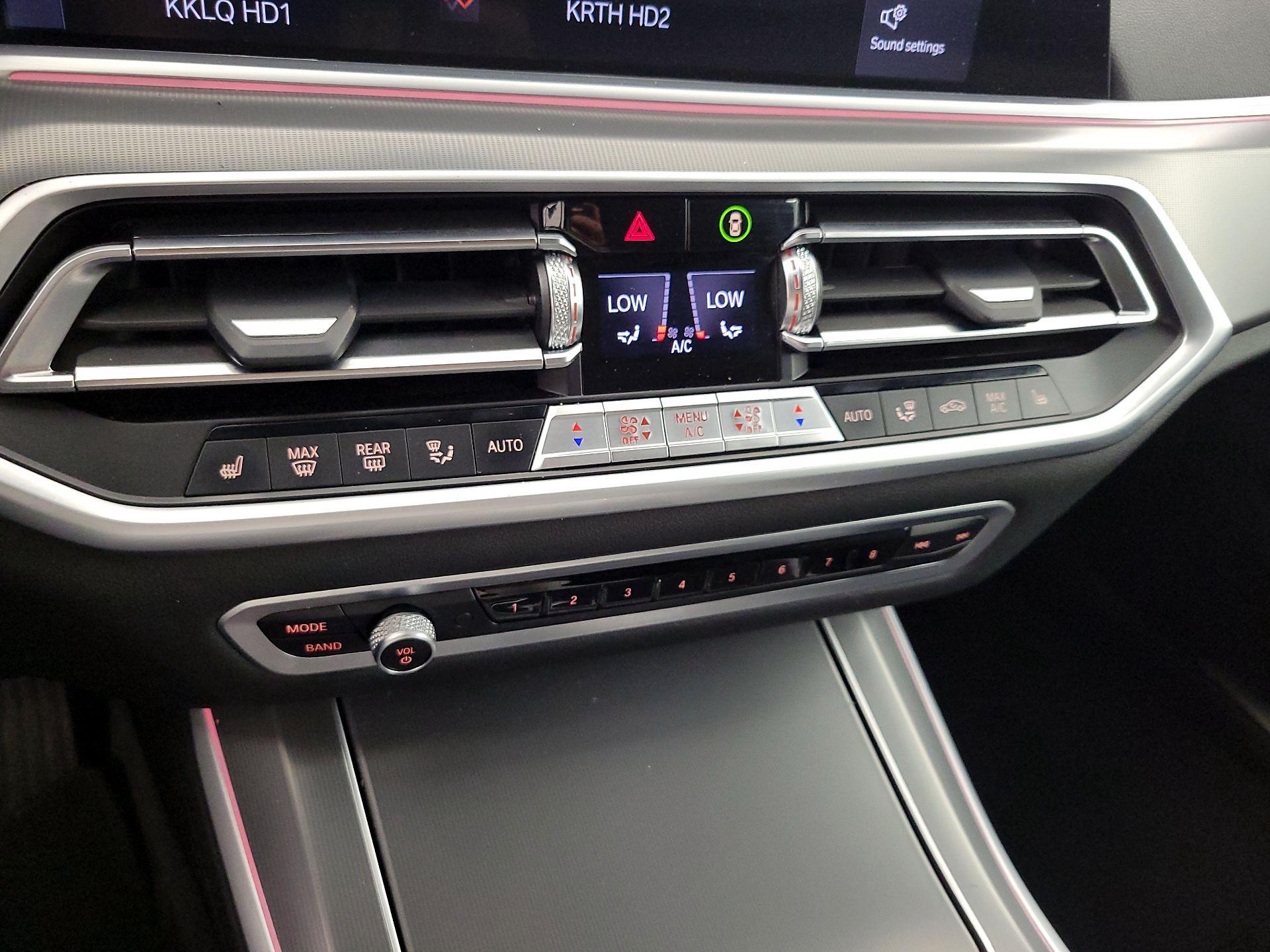 Thumbnail: 2022 BMW X5 - 17