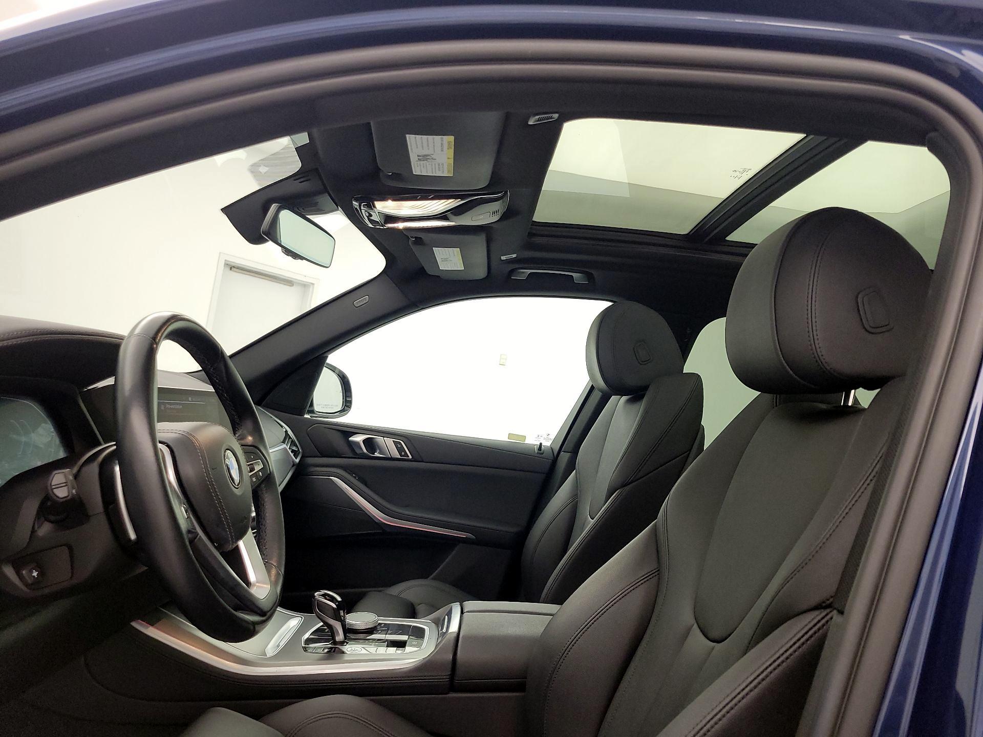 Thumbnail: 2022 BMW X5 - 20