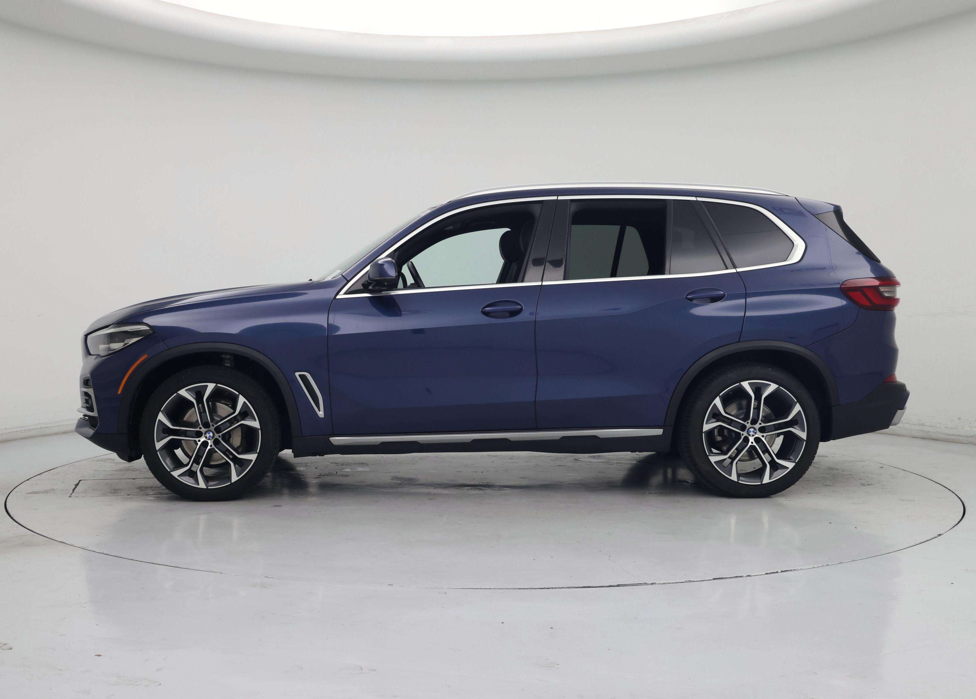 Thumbnail: 2022 BMW X5 - 3