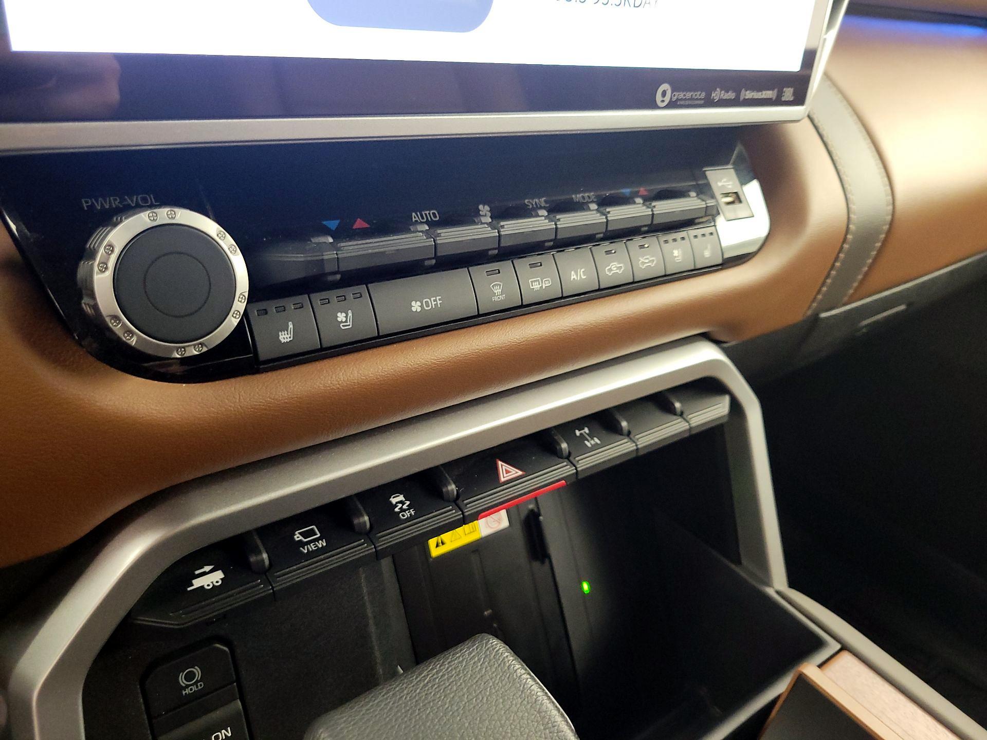 Thumbnail: 2023 Toyota Tundra - 16