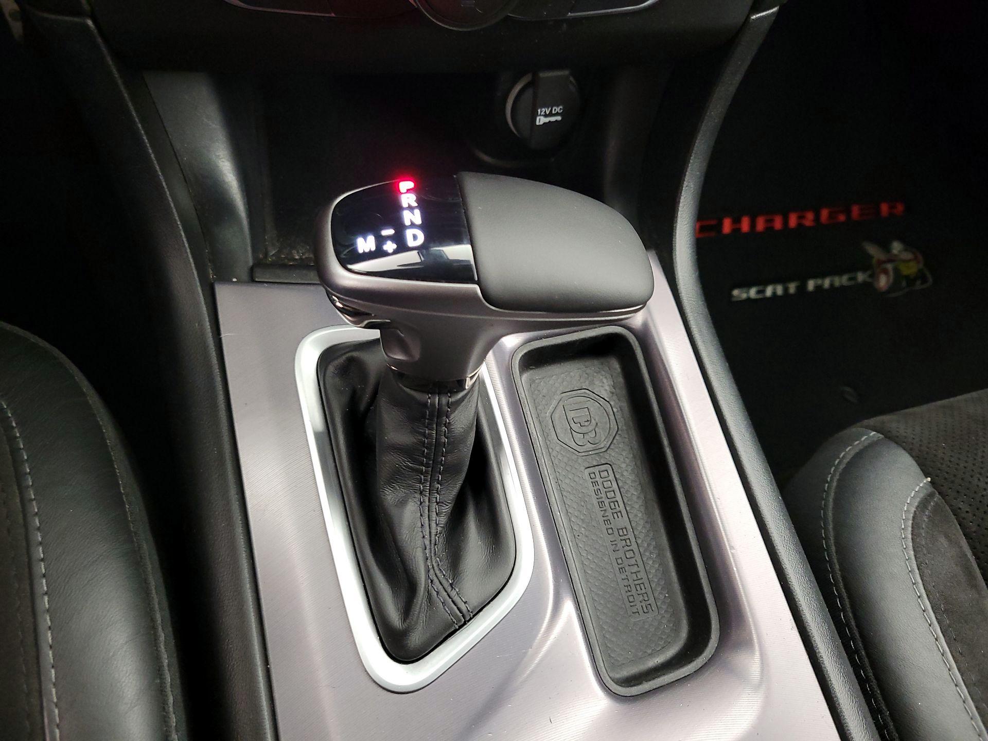 Thumbnail: 2020 Dodge Charger - 17