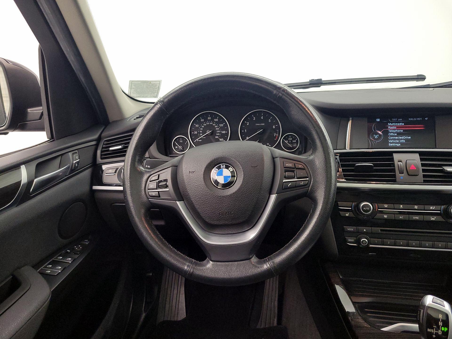 Thumbnail: 2017 BMW X3 - 10