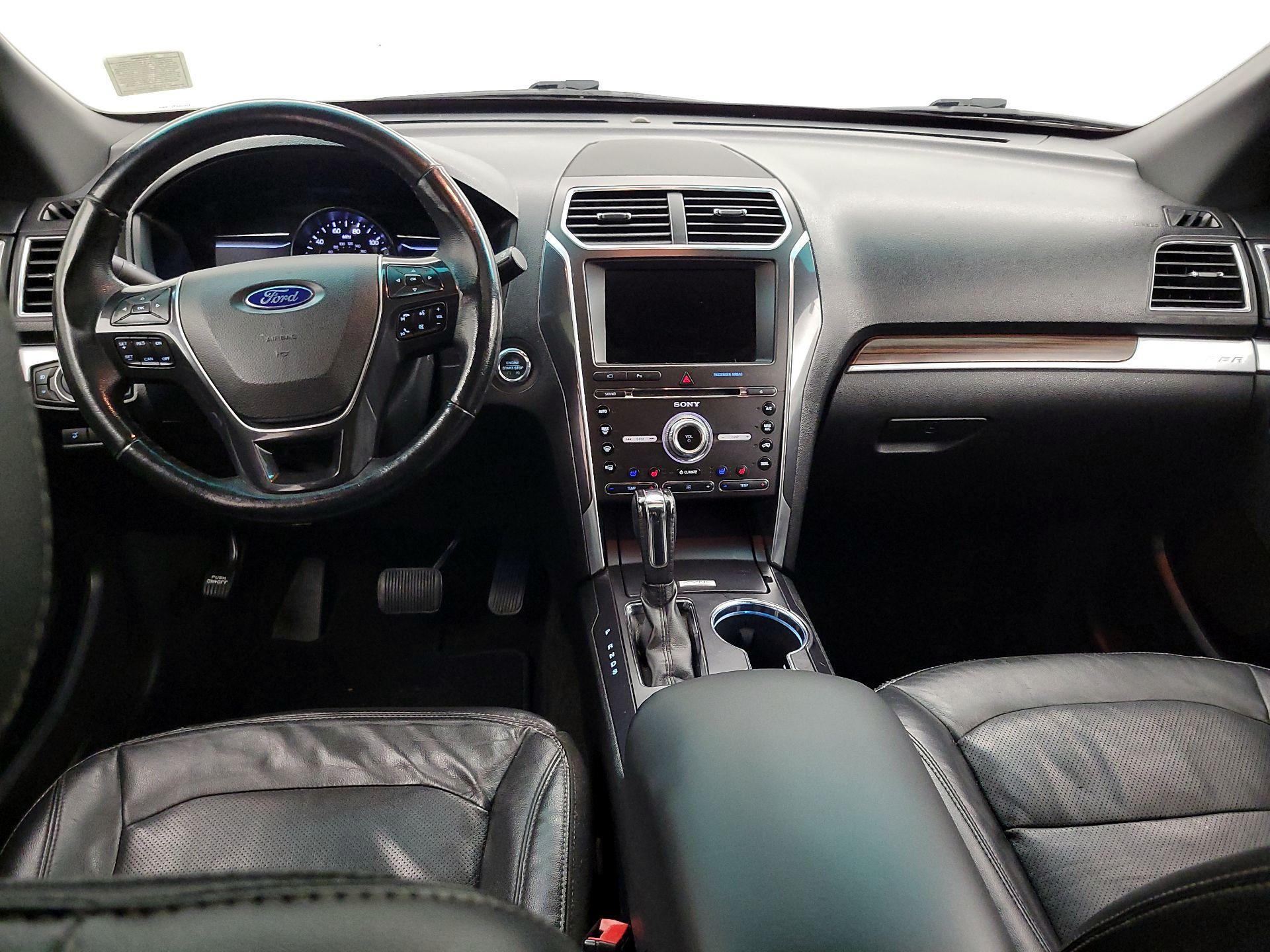 Thumbnail: 2017 Ford Explorer - 9