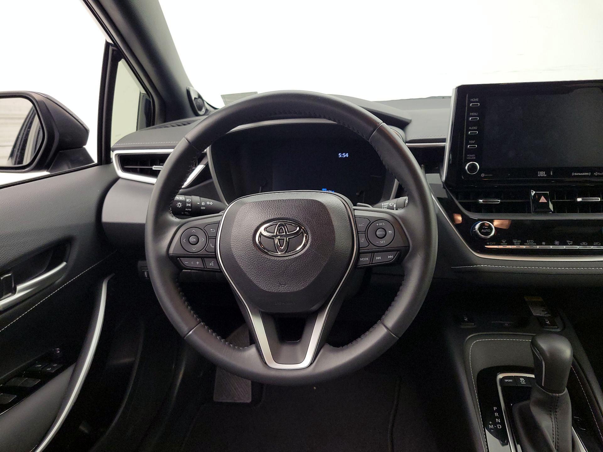 Thumbnail: 2022 Toyota Corolla - 10