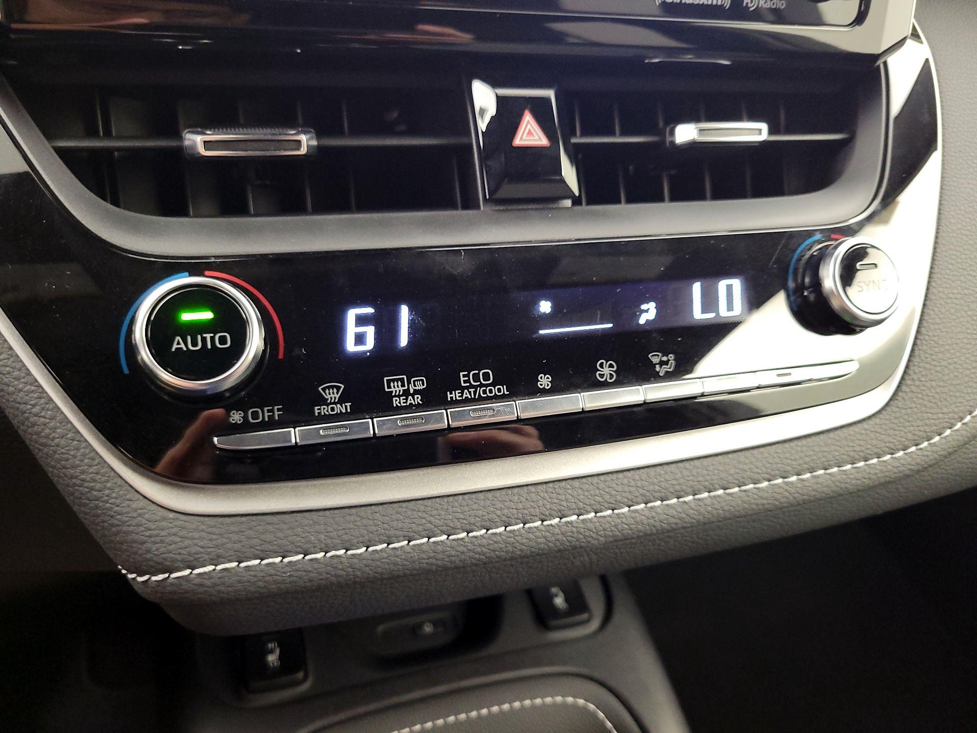 Thumbnail: 2022 Toyota Corolla - 17