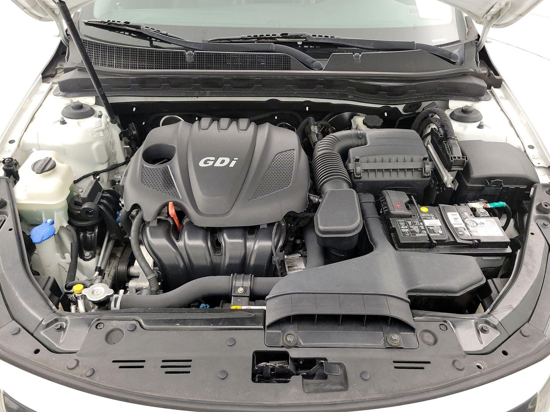 Thumbnail: 2015 Kia Optima - 20