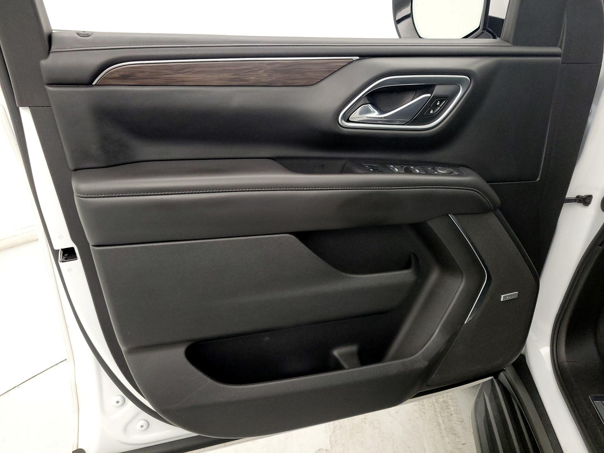 Thumbnail: 2021 Chevrolet Suburban - 12