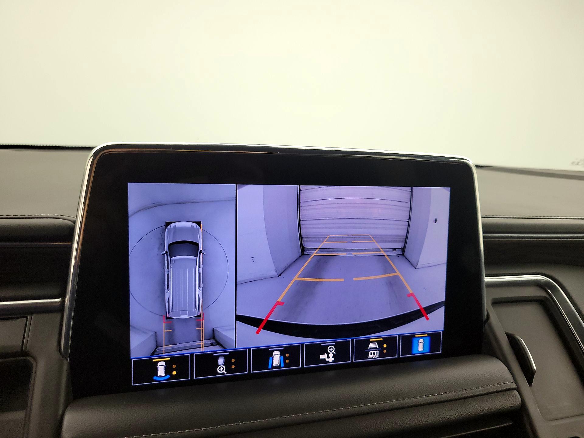 Thumbnail: 2021 Chevrolet Suburban - 14