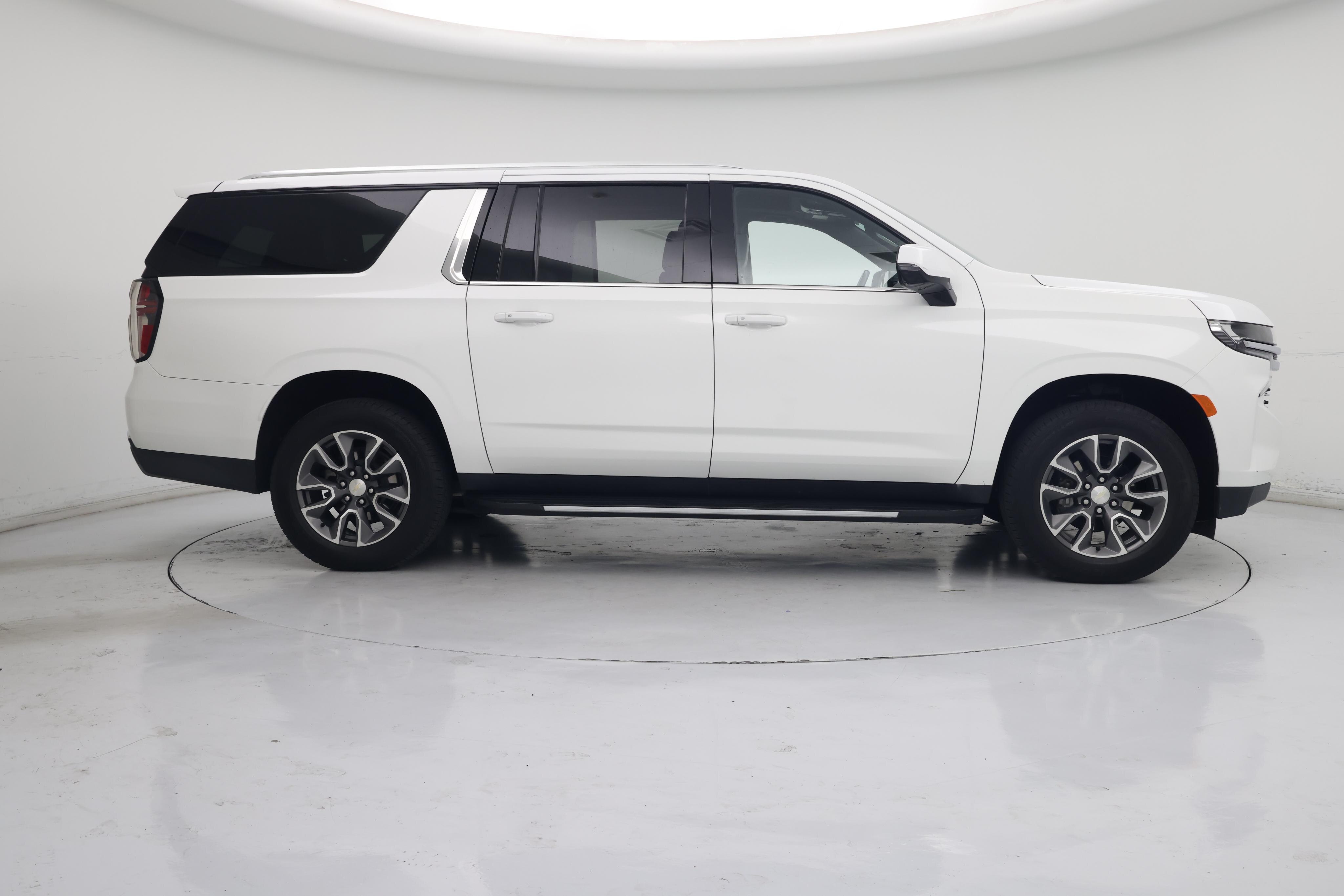 Thumbnail: 2021 Chevrolet Suburban - 7