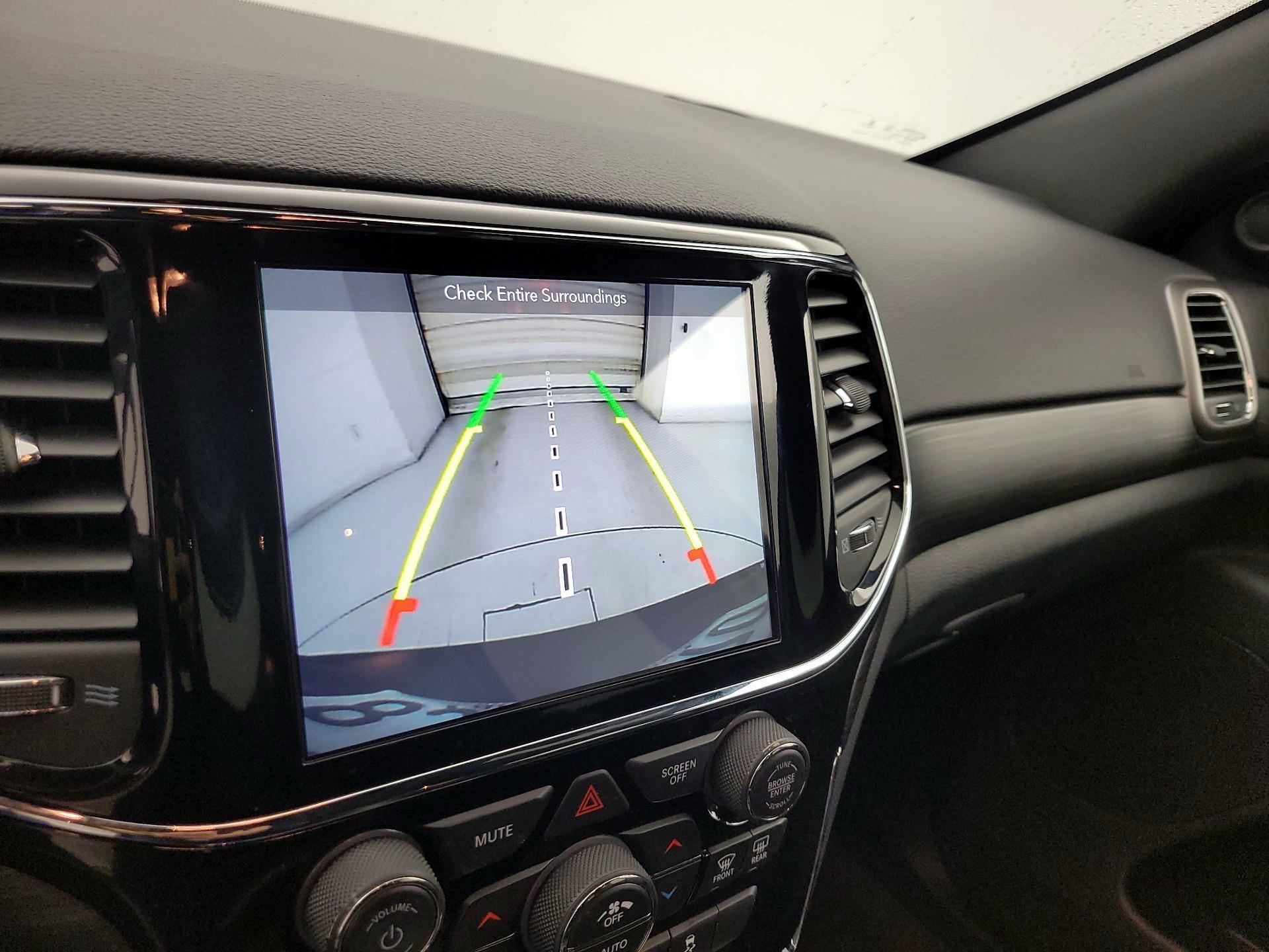 Thumbnail: 2019 Jeep Grand Cherokee - 15