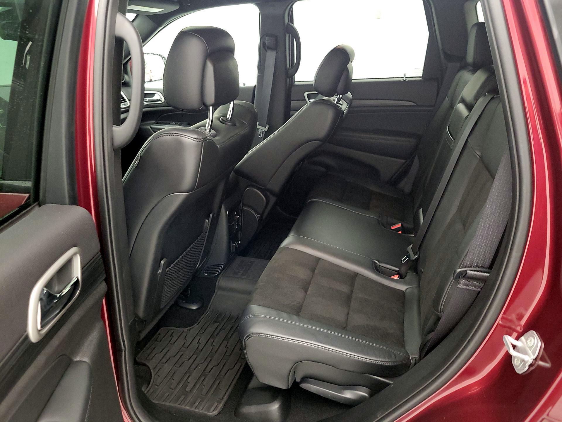 Thumbnail: 2019 Jeep Grand Cherokee - 20