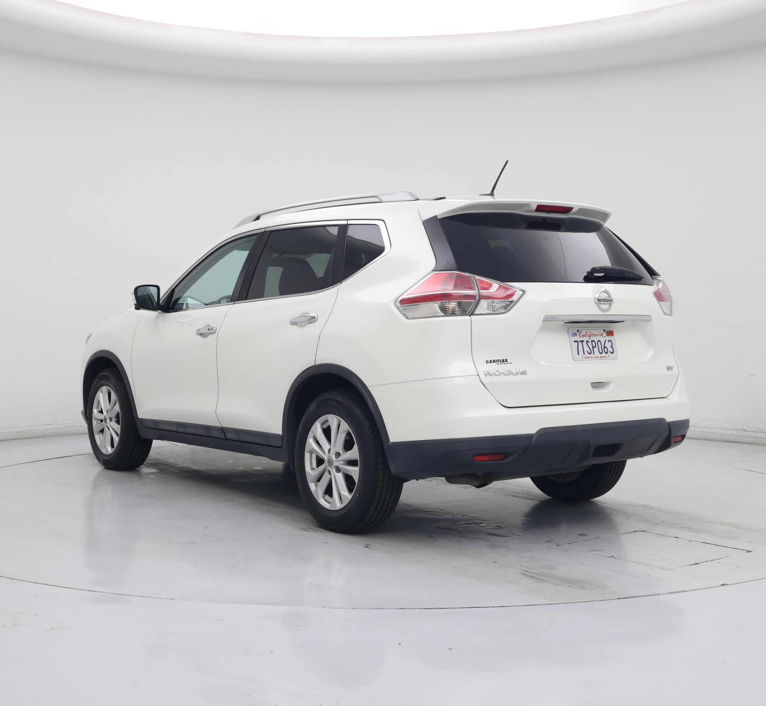 Thumbnail: 2016 Nissan Rogue - 2