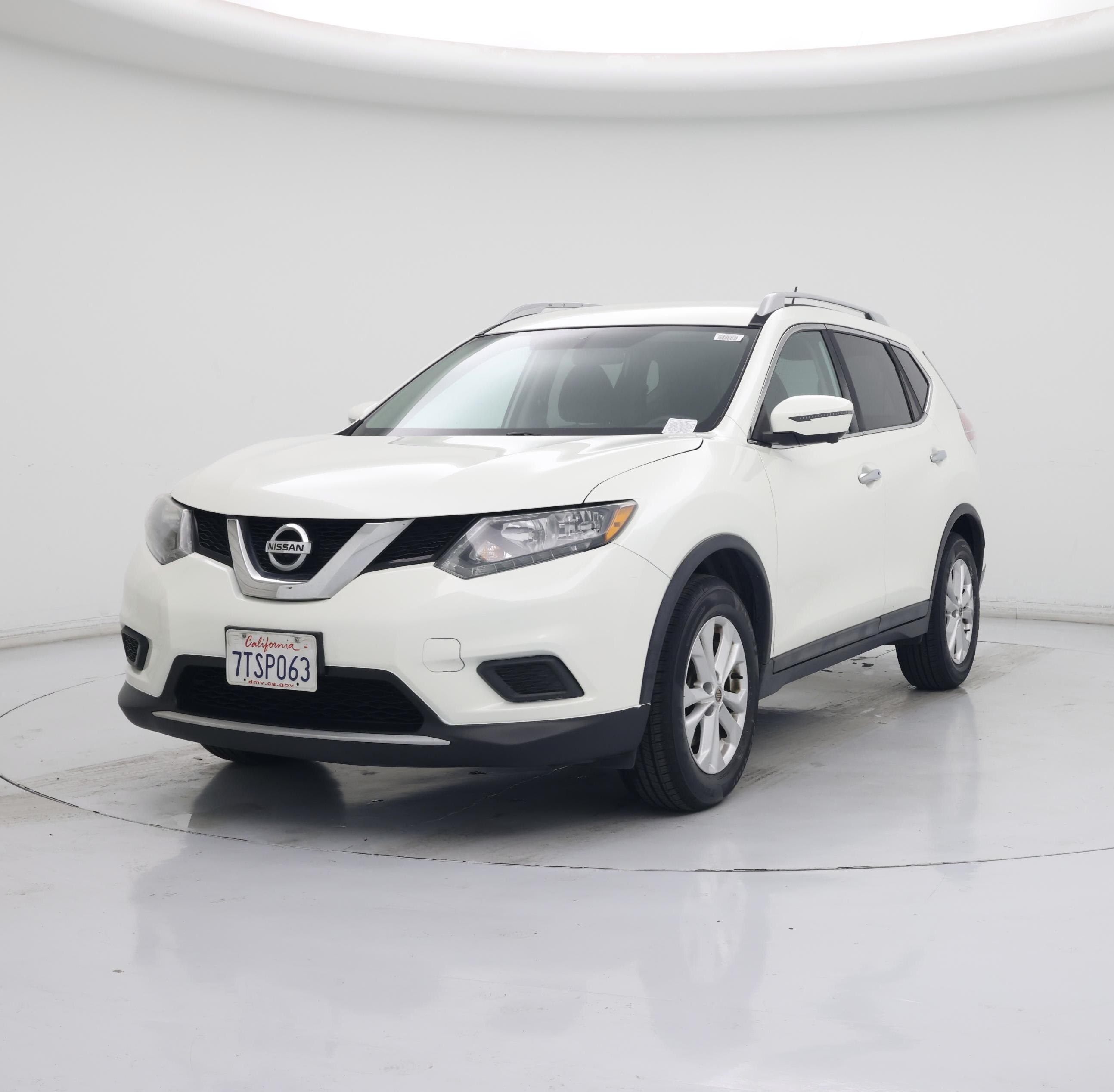 Thumbnail: 2016 Nissan Rogue - 4