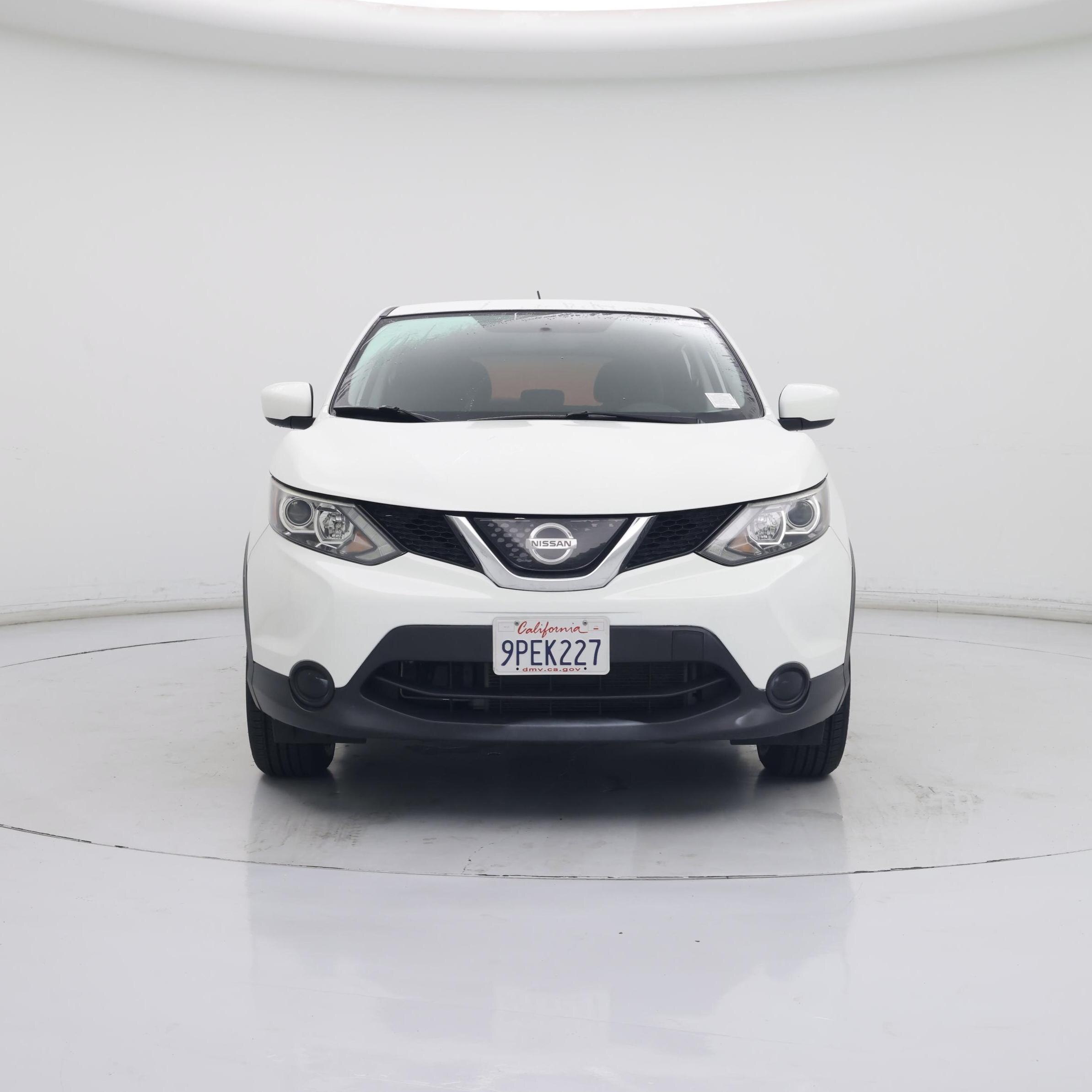 Thumbnail: 2018 Nissan Rogue Sport - 5