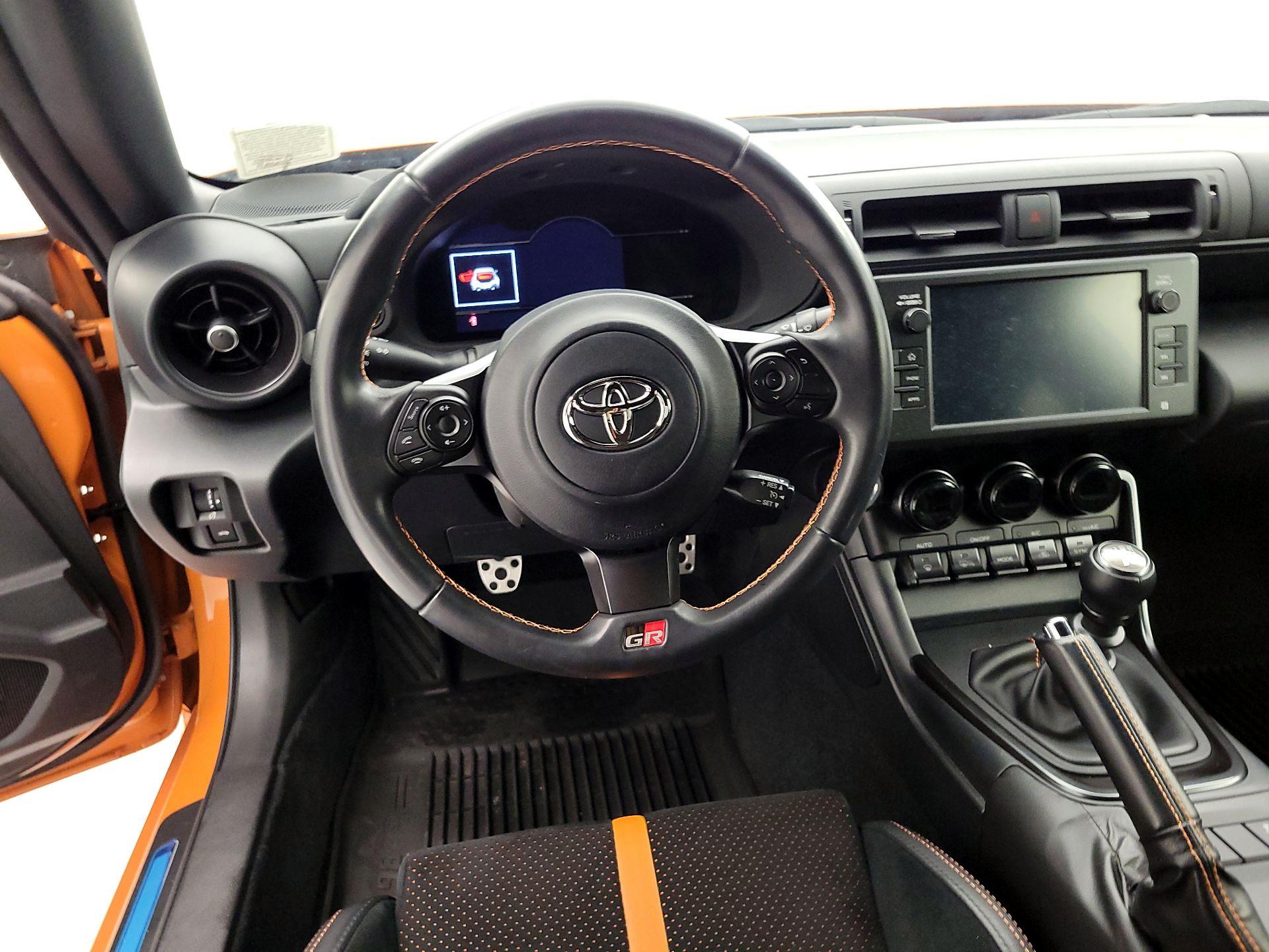 Thumbnail: 2023 Toyota GR86 - 10