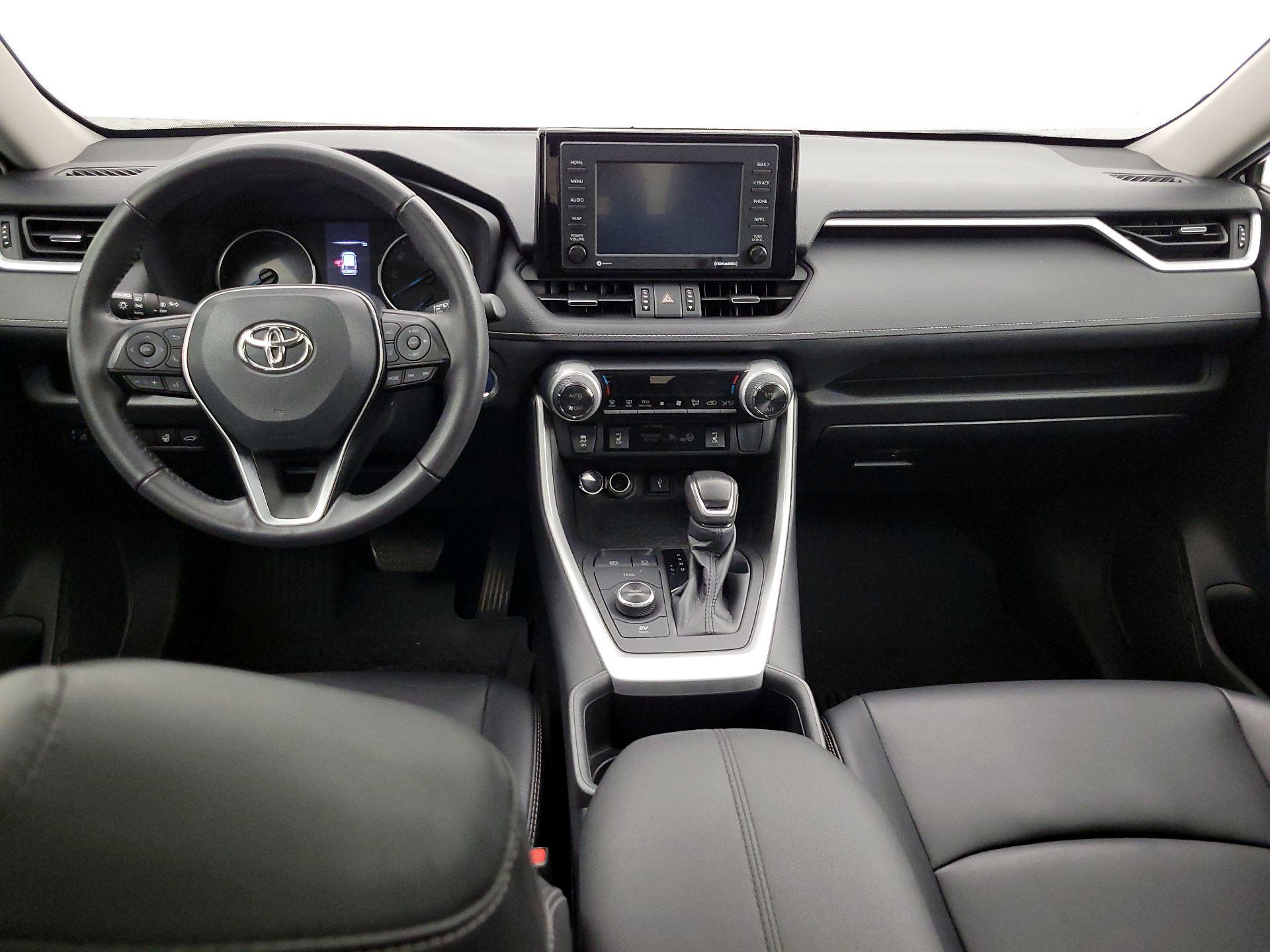 Thumbnail: 2022 Toyota RAV4 - 9