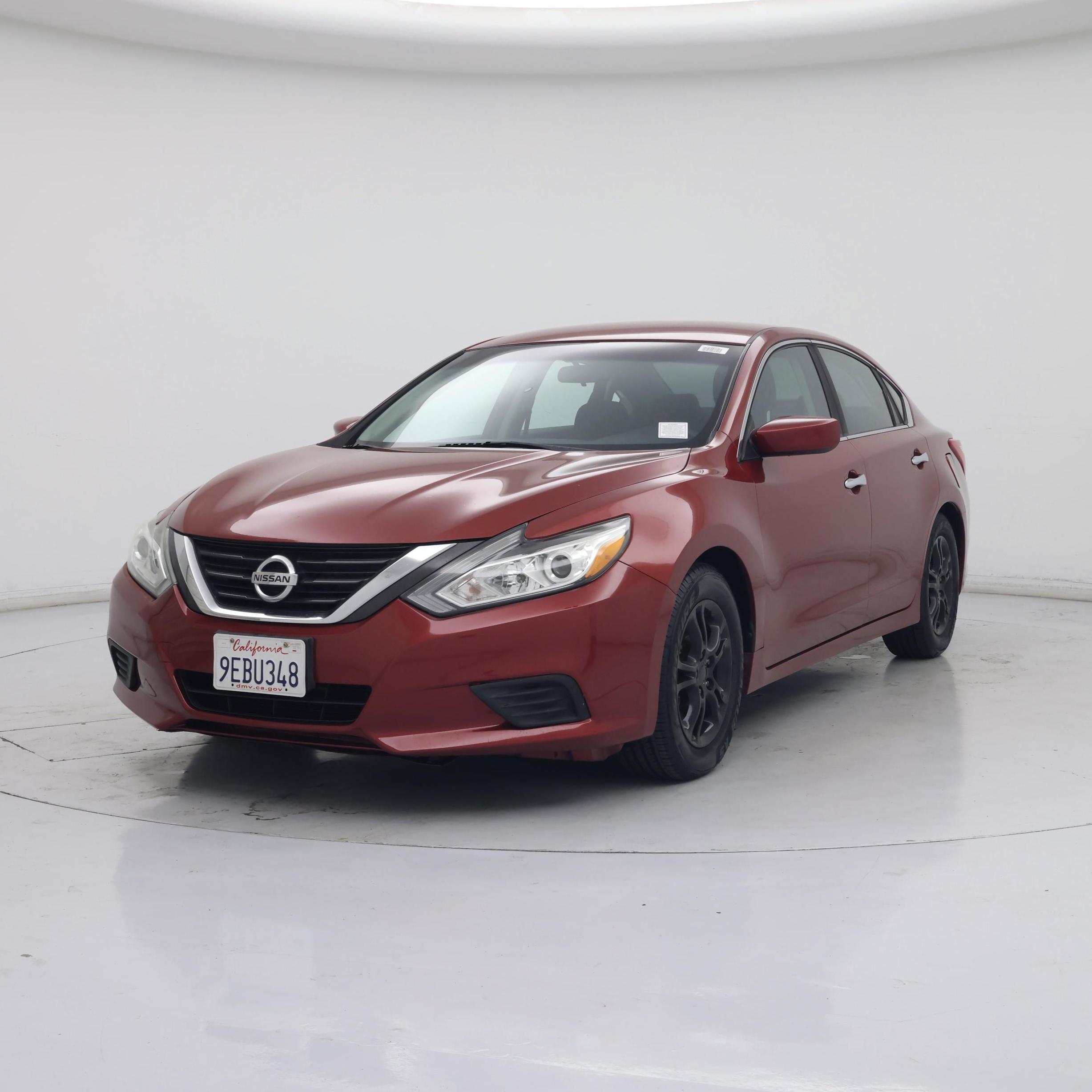Thumbnail: 2016 Nissan Altima - 4