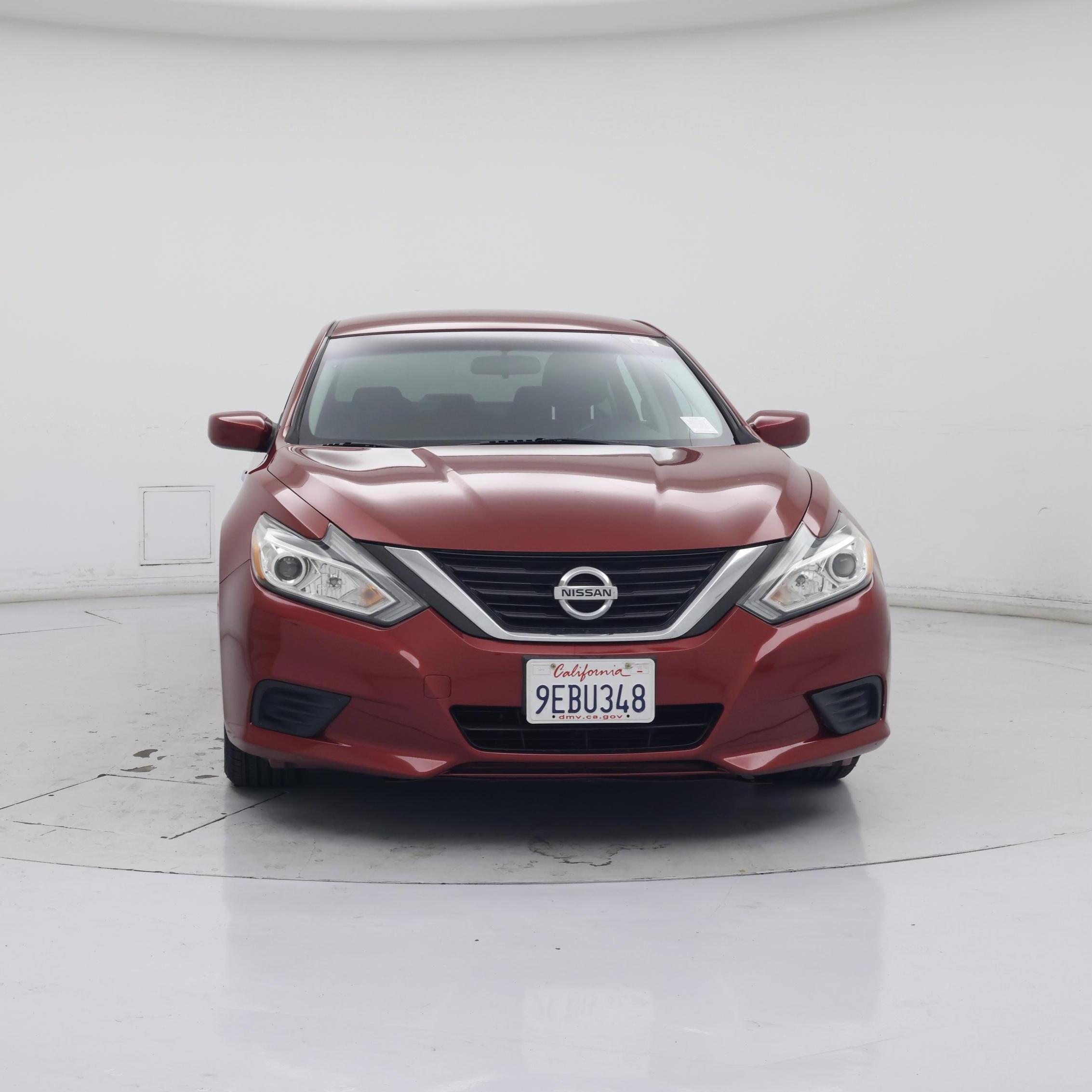 Thumbnail: 2016 Nissan Altima - 5