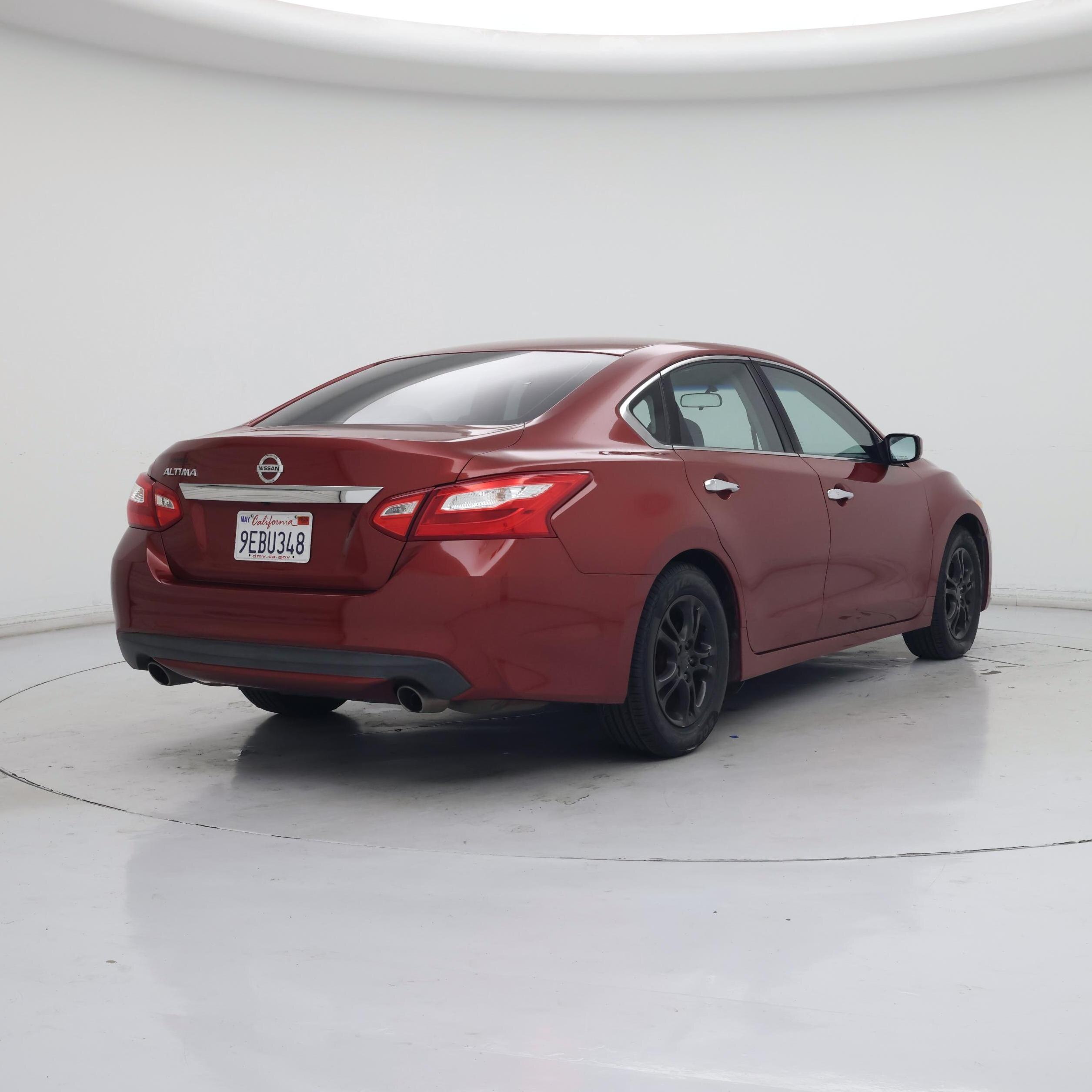Thumbnail: 2016 Nissan Altima - 8