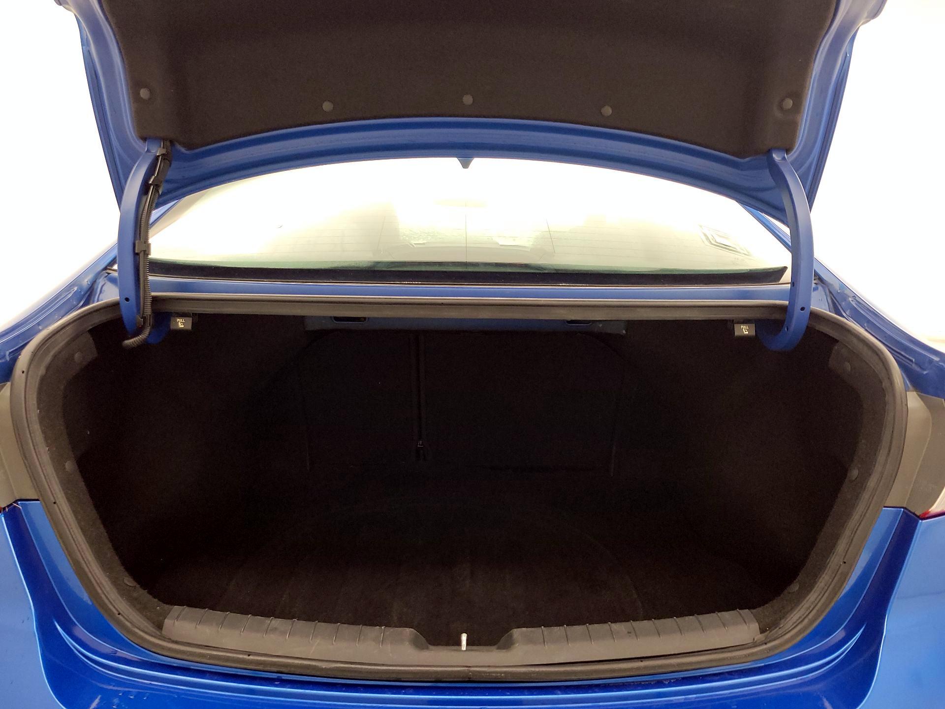 Thumbnail: 2018 Hyundai Elantra - 20