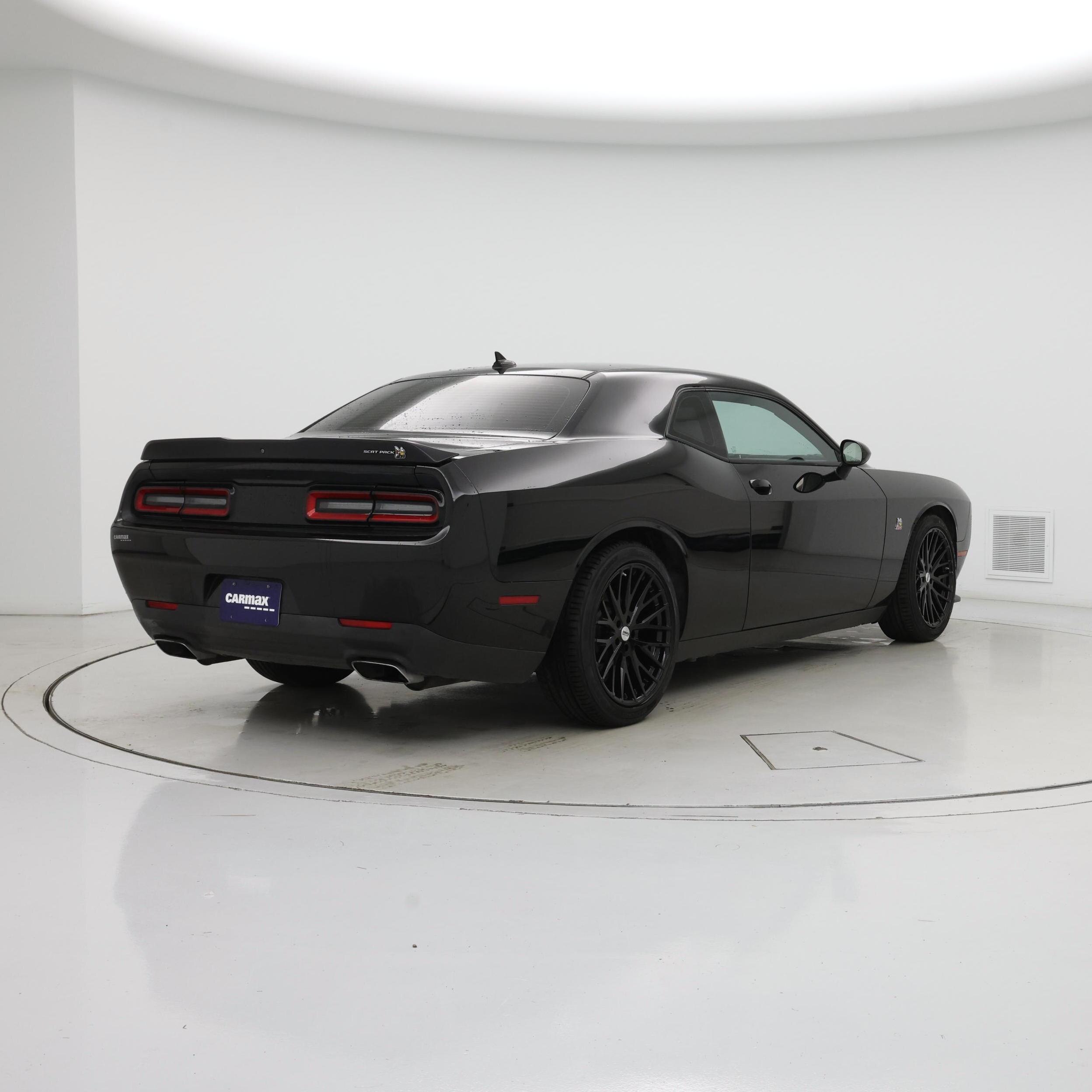 Thumbnail: 2020 Dodge Challenger - 8
