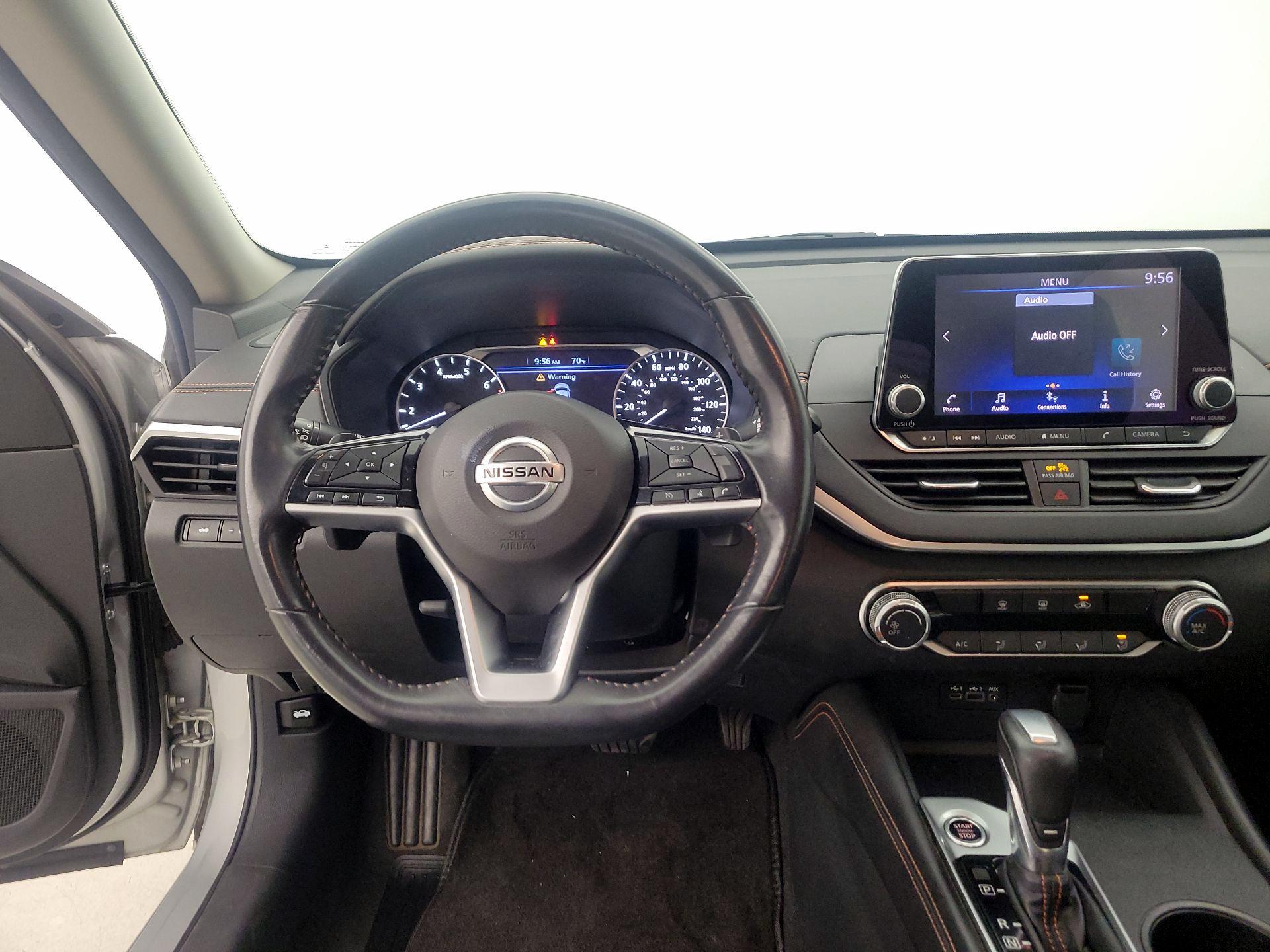 Thumbnail: 2021 Nissan Altima - 10