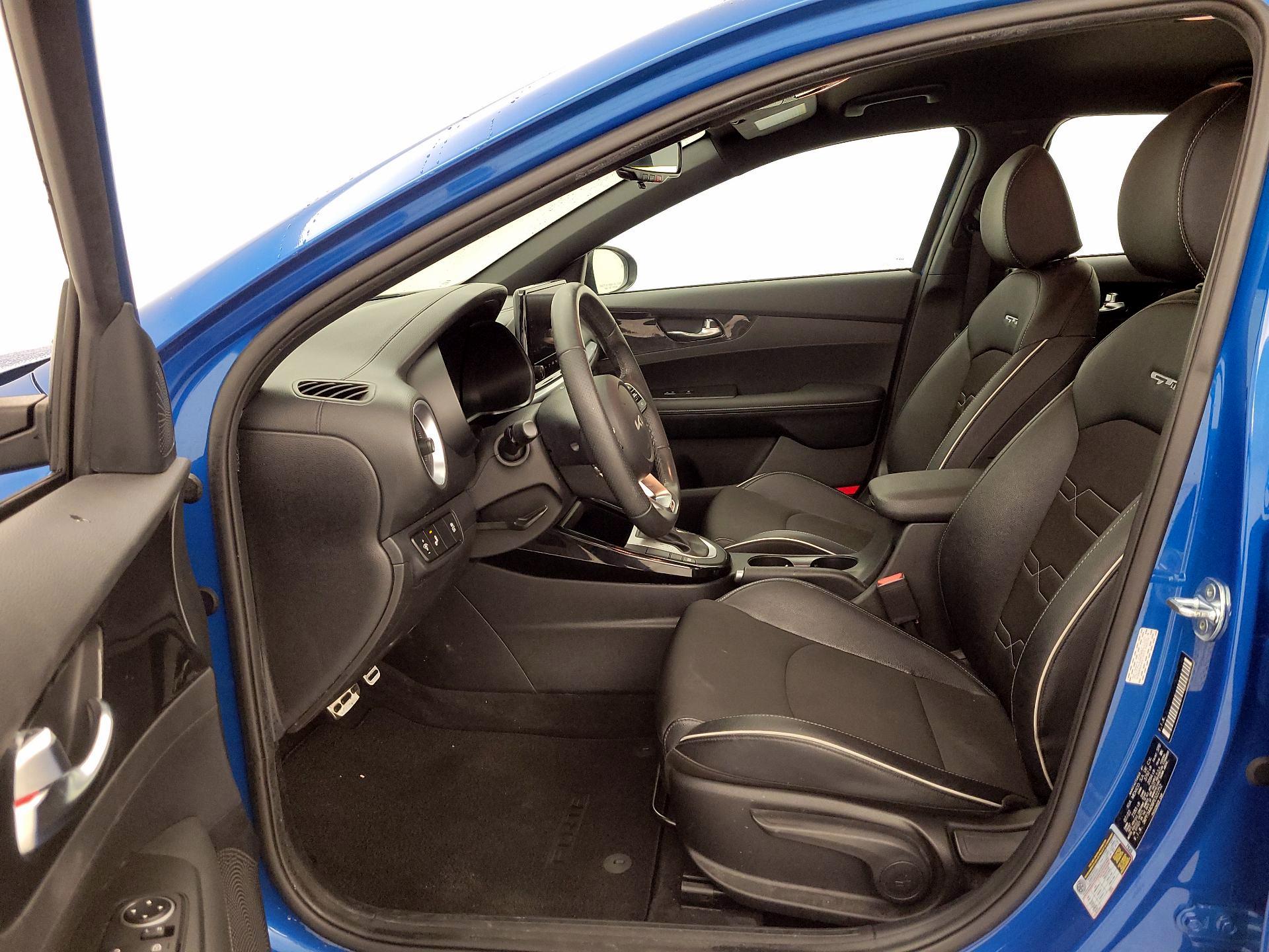 Thumbnail: 2023 Kia Forte - 11