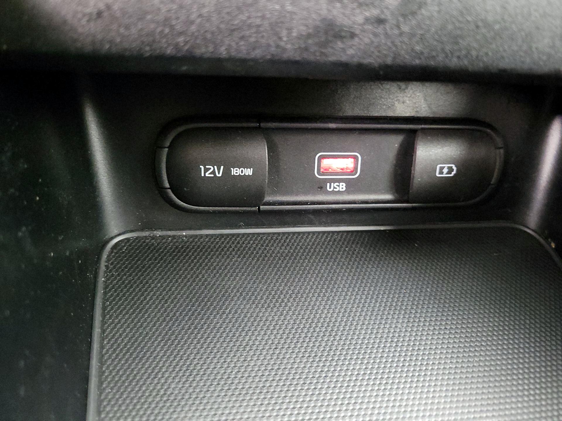 Thumbnail: 2023 Kia Forte - 19